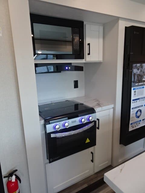 2026 Jayco 2026 Jayco Jay Flight SLX - thumbnail 13