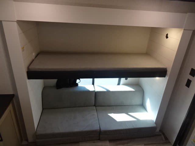 2026 Jayco 2026 Jayco Jay Flight SLX - thumbnail 30