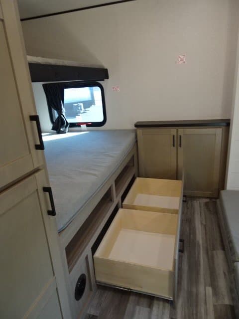 2026 Jayco 2026 Jayco Jay Flight SLX - thumbnail 35