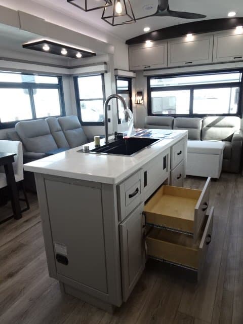 2026 Jayco 2026 Jayco North Point - thumbnail 25