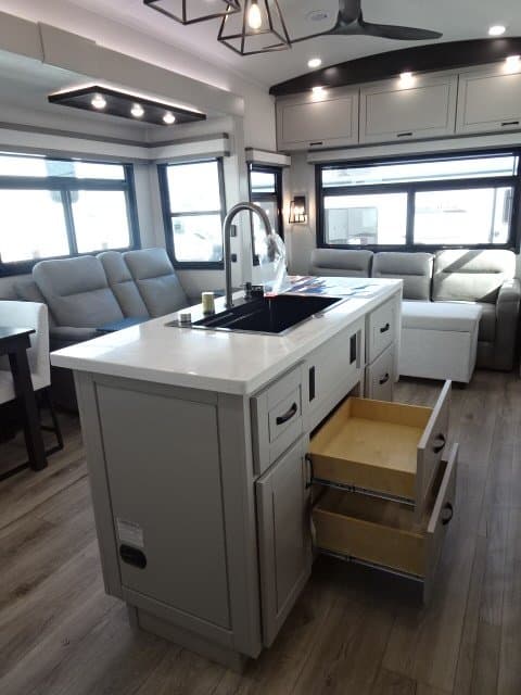 2026 Jayco 2026 Jayco North Point - thumbnail 30