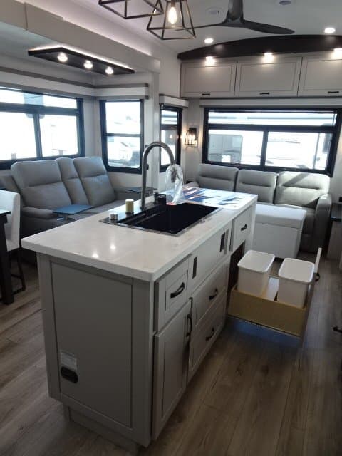 2026 Jayco 2026 Jayco North Point - thumbnail 31