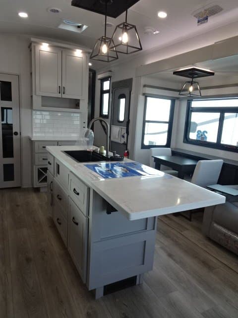 2026 Jayco 2026 Jayco North Point - thumbnail 35