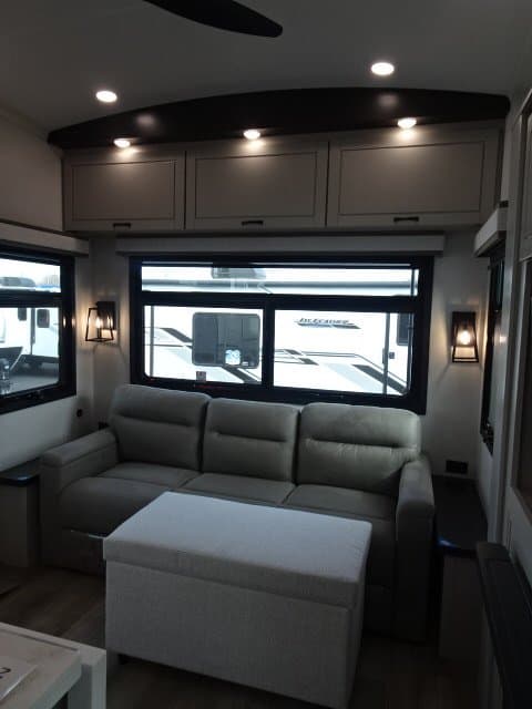 2026 Jayco 2026 Jayco North Point - thumbnail 17