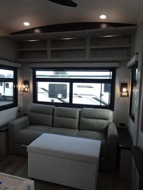 2026 Jayco 2026 Jayco North Point - thumbnail 18