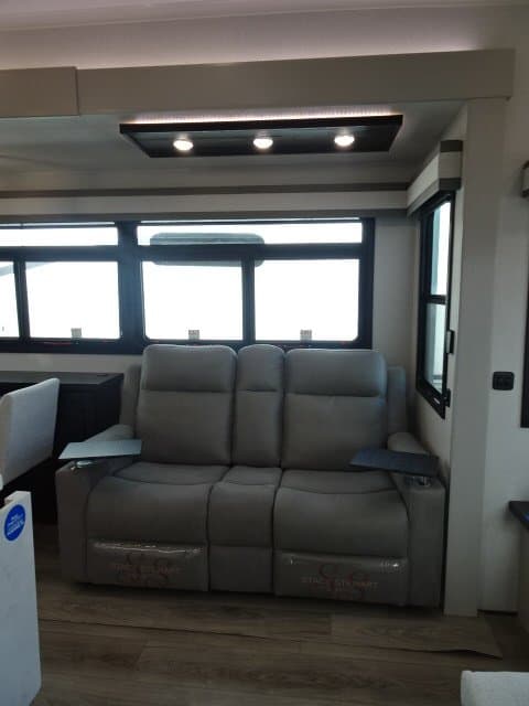 2026 Jayco 2026 Jayco North Point - thumbnail 15