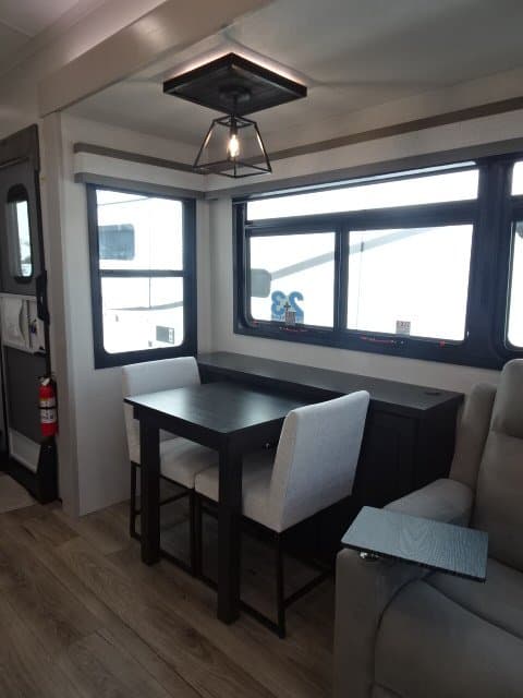 2026 Jayco 2026 Jayco North Point - thumbnail 14