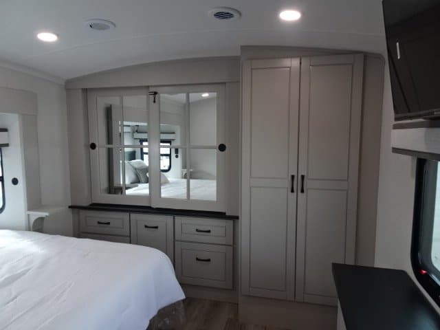 2026 Jayco 2026 Jayco North Point - thumbnail 56