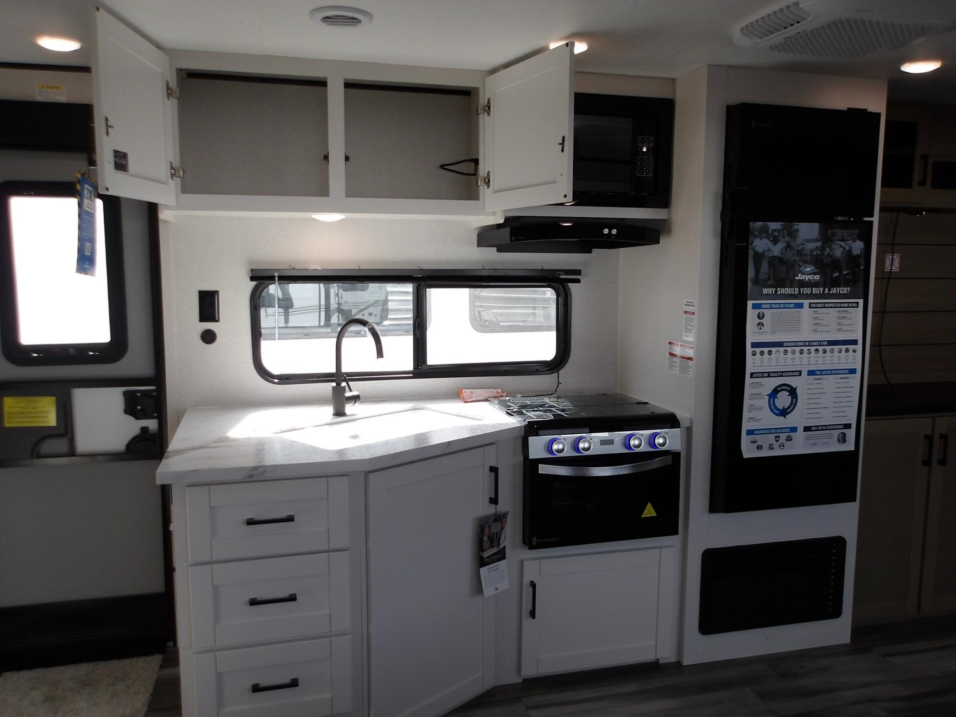 2026 Jayco 2026 Jayco Jay Flight SLX - thumbnail 12