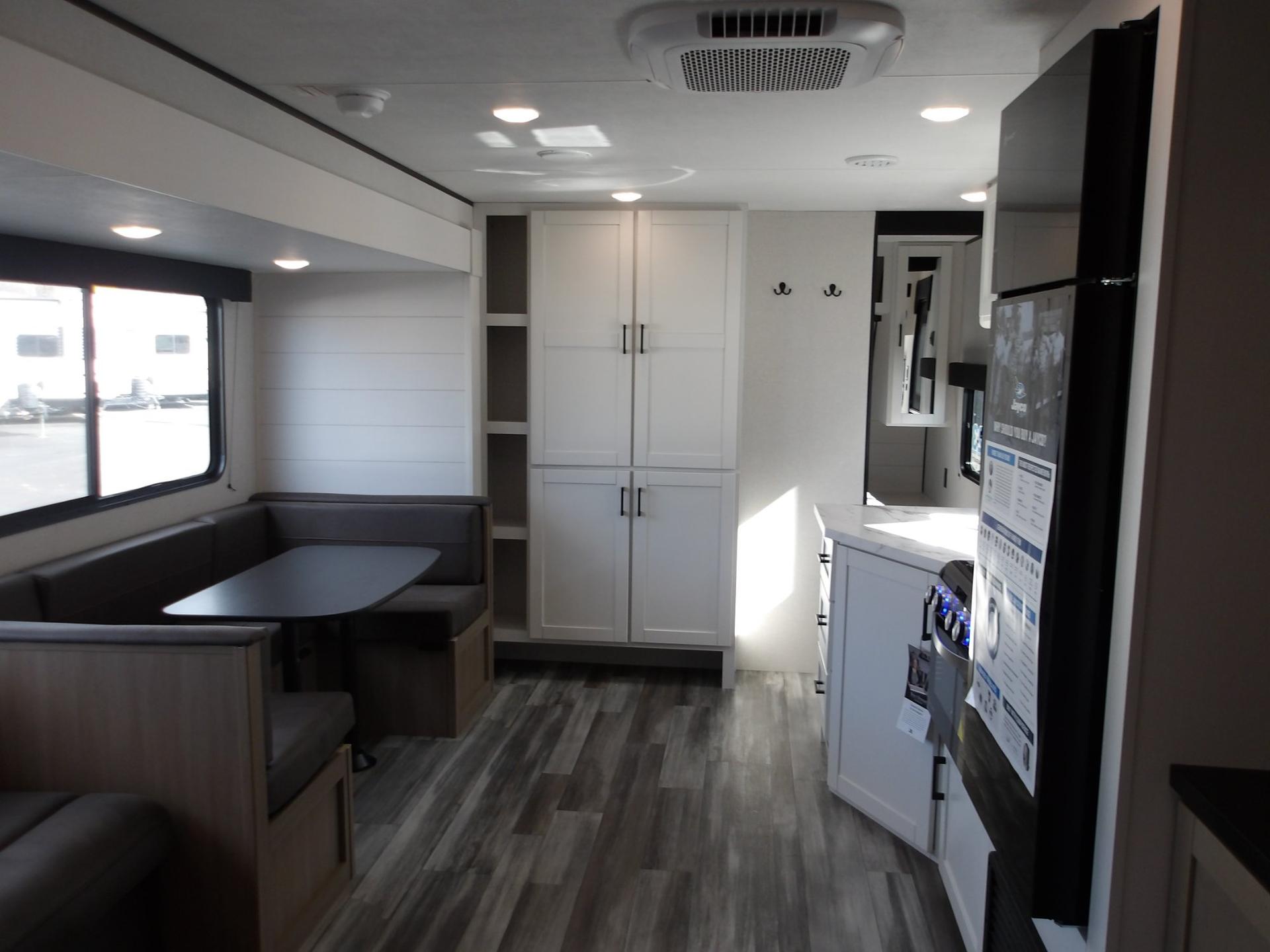 2026 Jayco 2026 Jayco Jay Flight SLX - thumbnail 34