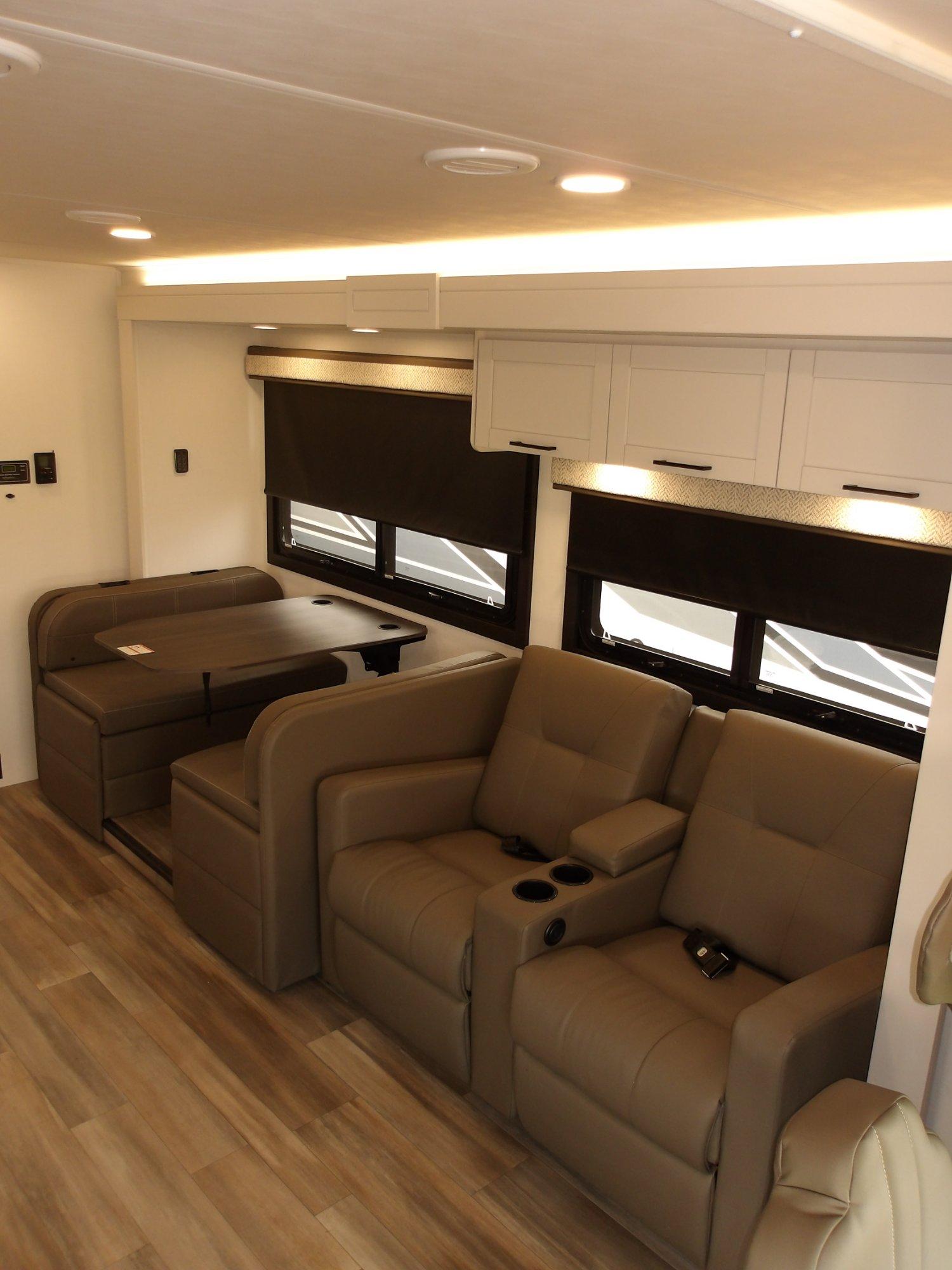 2026 Jayco 2026 Jayco Greyhawk - thumbnail 16