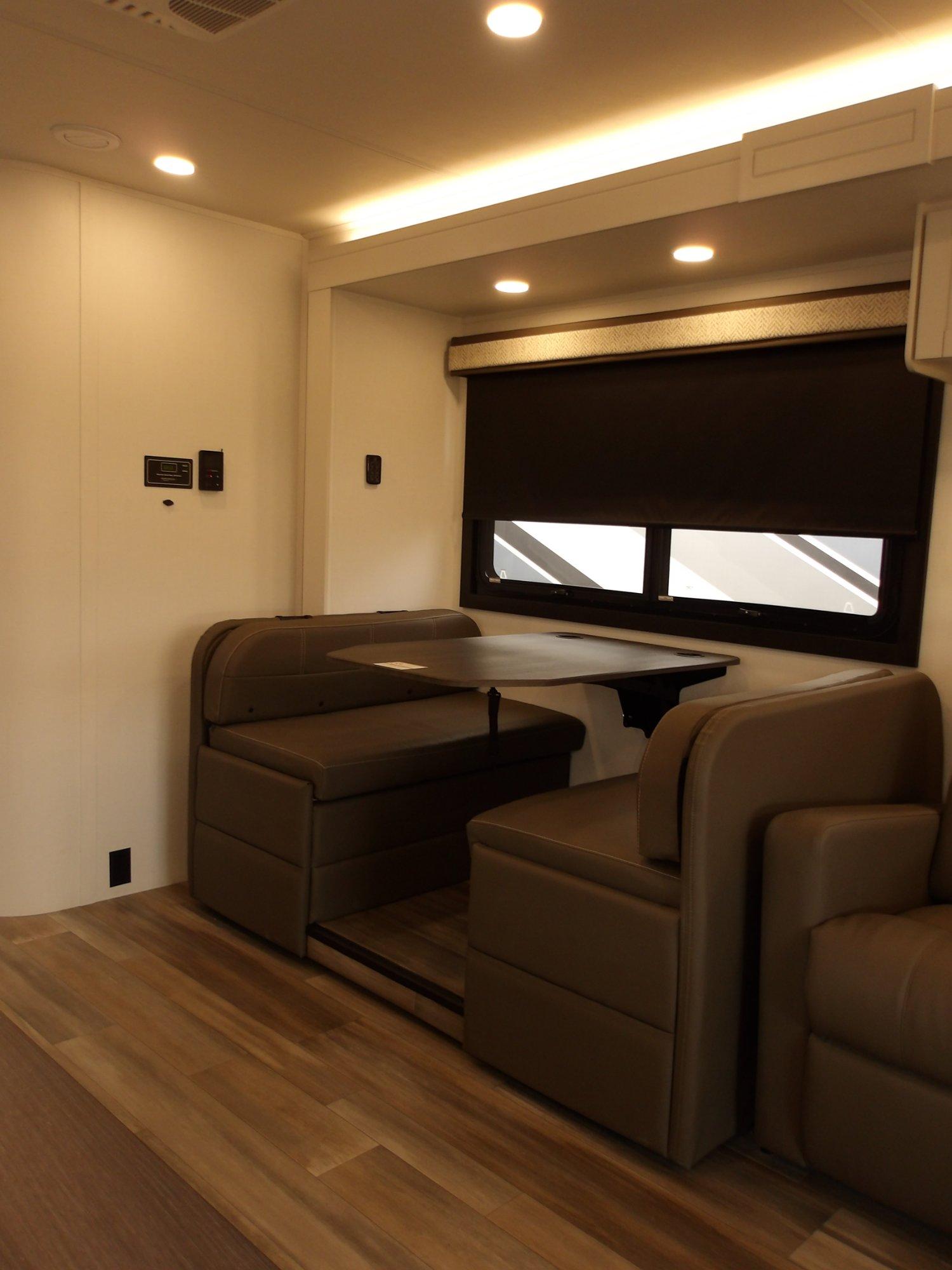 2026 Jayco 2026 Jayco Greyhawk - thumbnail 32