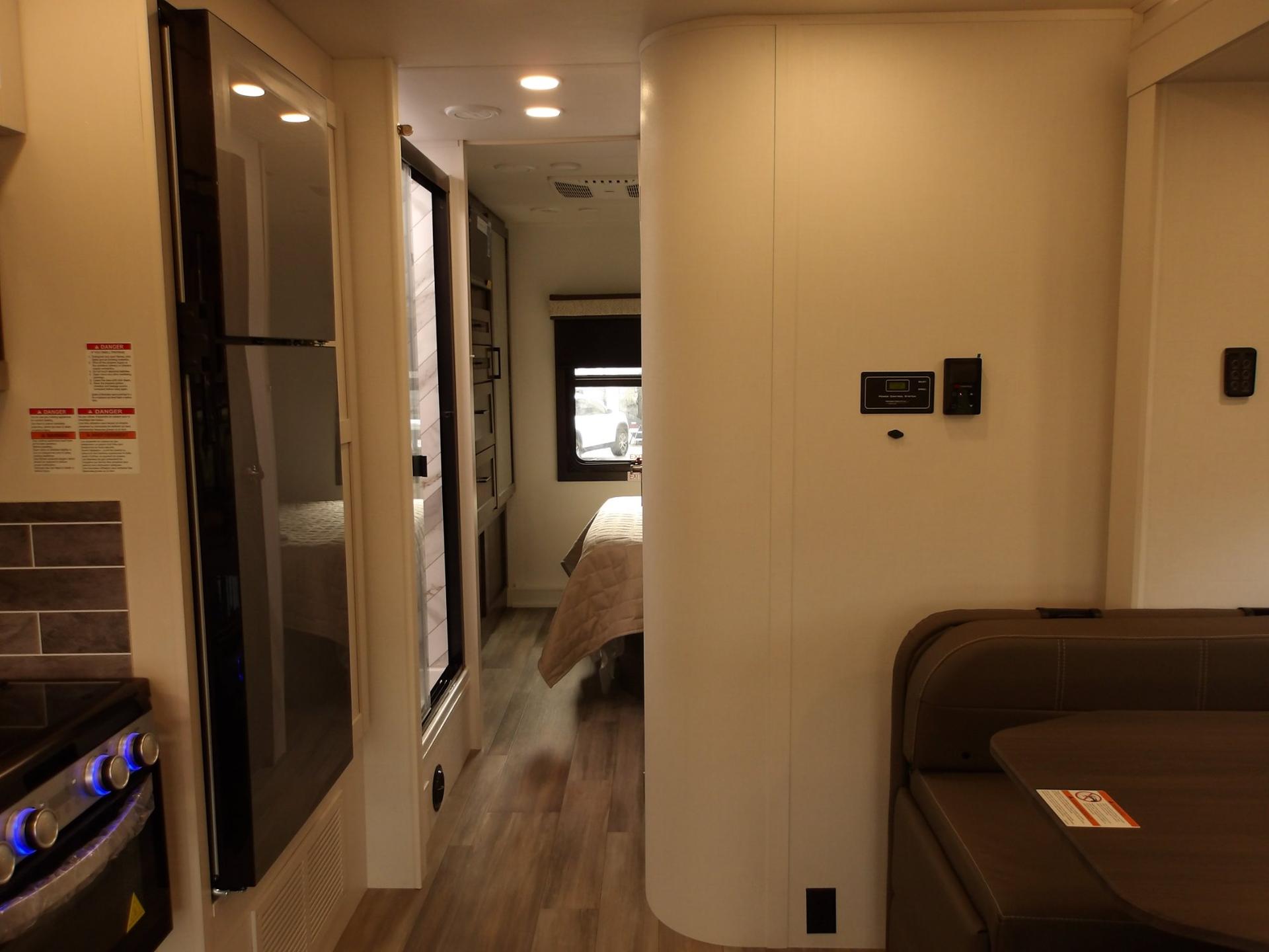 2026 Jayco 2026 Jayco Greyhawk - thumbnail 33