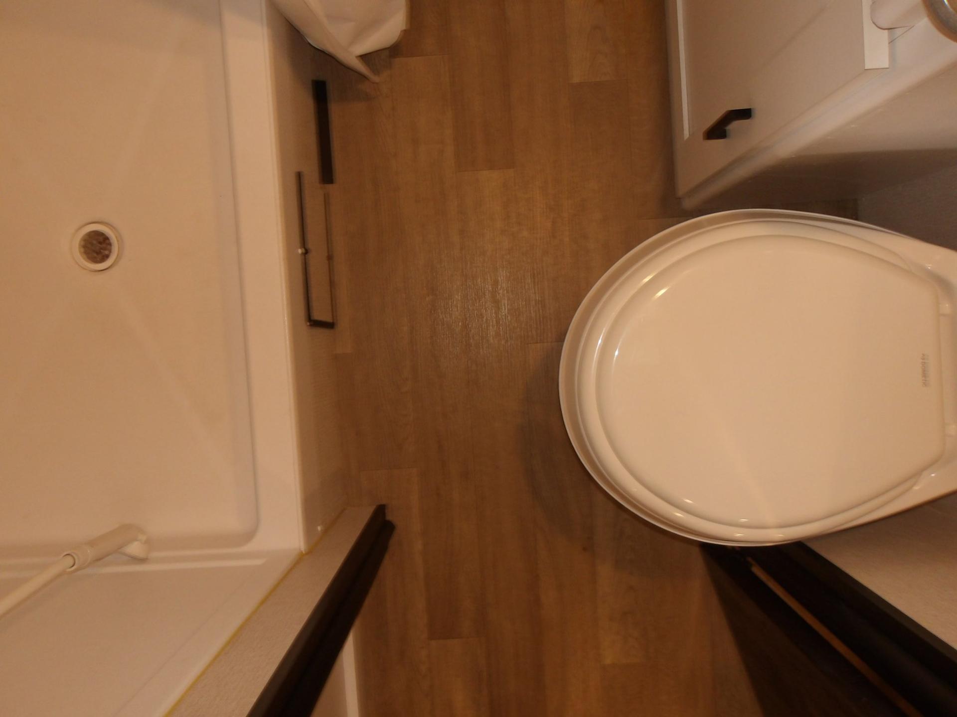 2021 Keystone 2021 Keystone Hideout - thumbnail 17