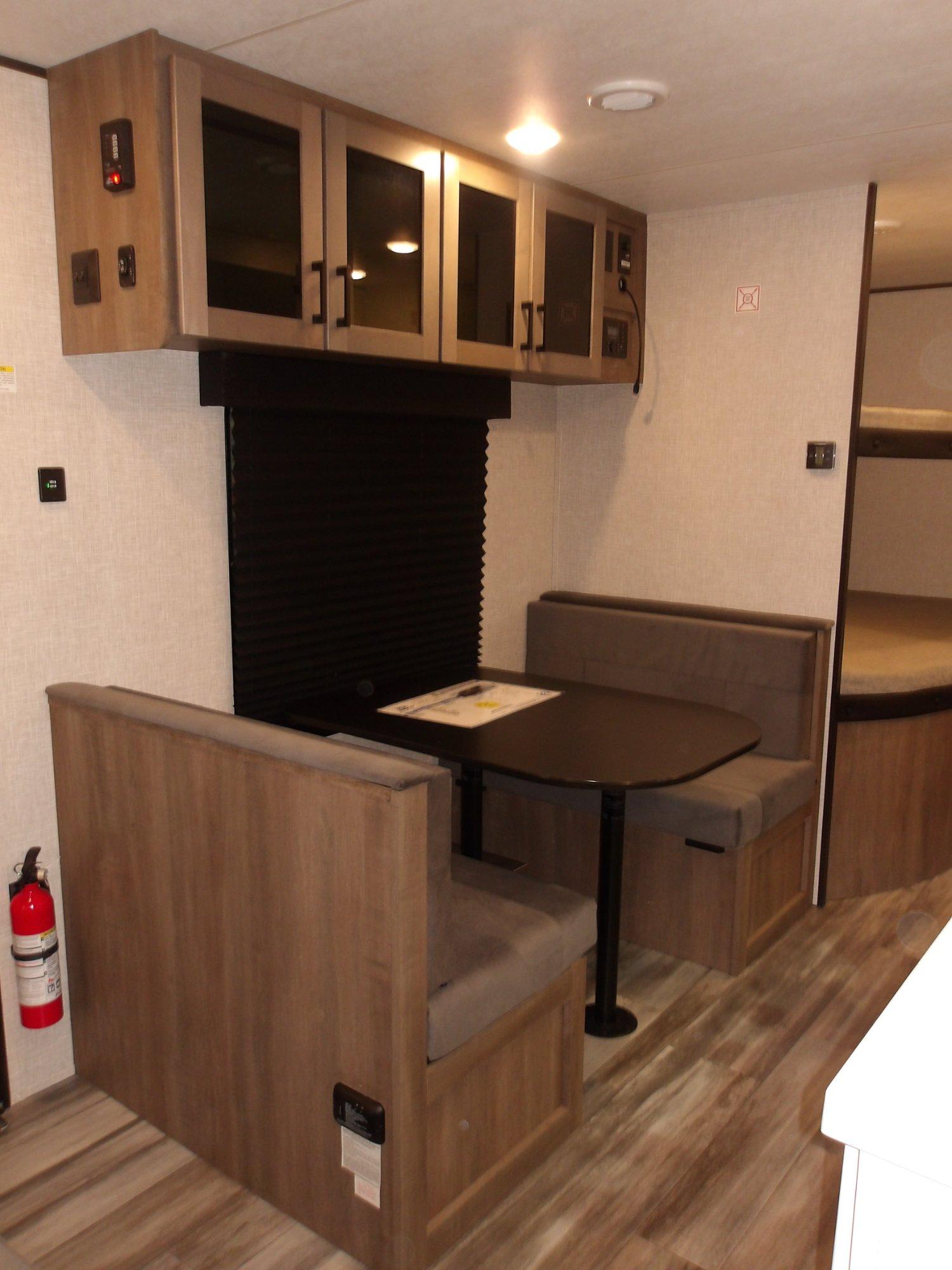 2025 Jayco 2025 Jayco Jay Flight SLX - thumbnail 14