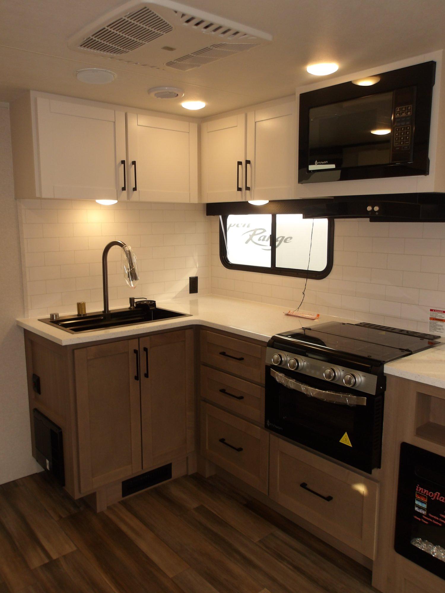 2026 Highland Ridge RV 2026 Highland Ridge RV Range Lite - thumbnail 17