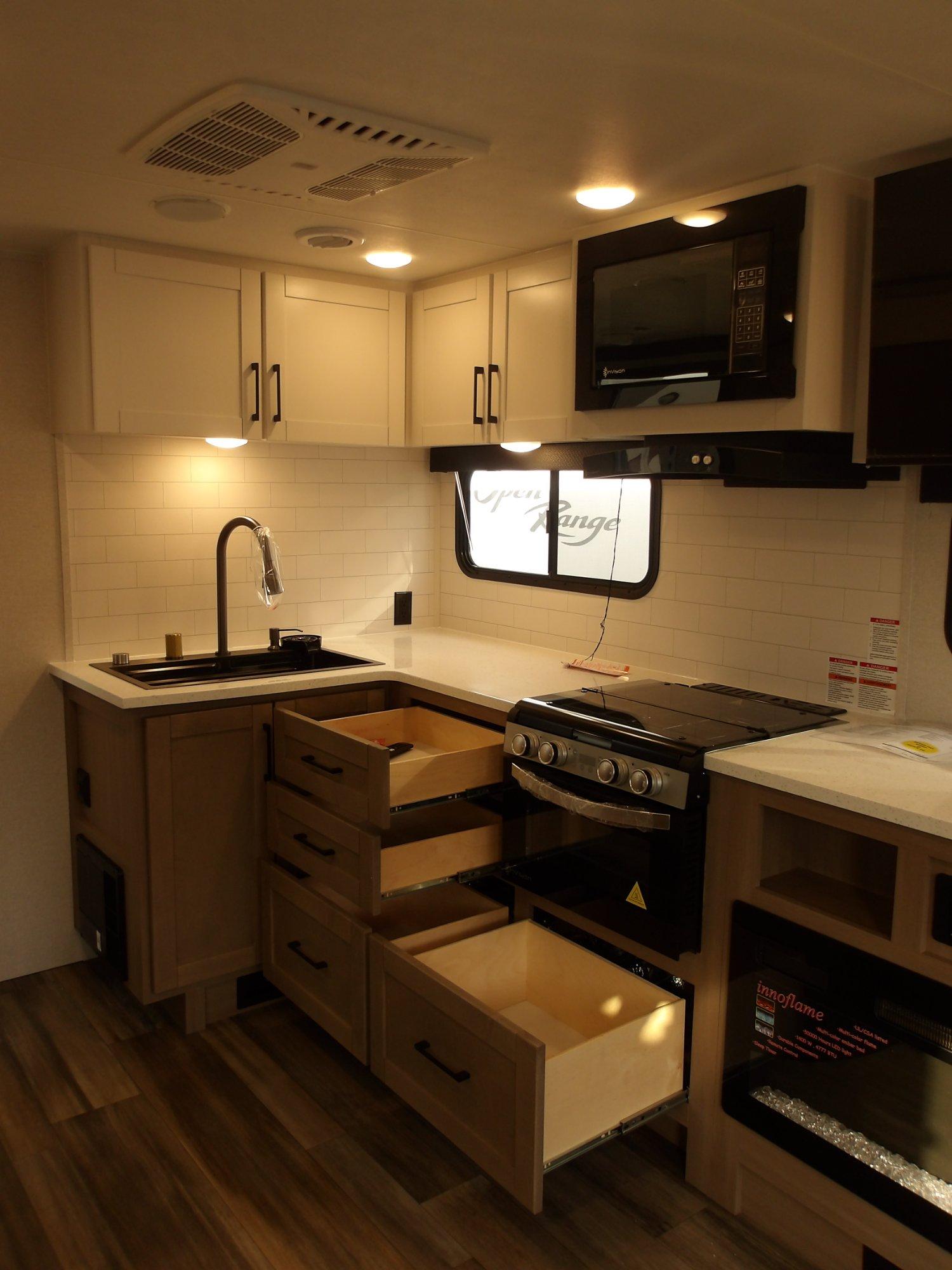 2026 Highland Ridge RV 2026 Highland Ridge RV Range Lite - thumbnail 18