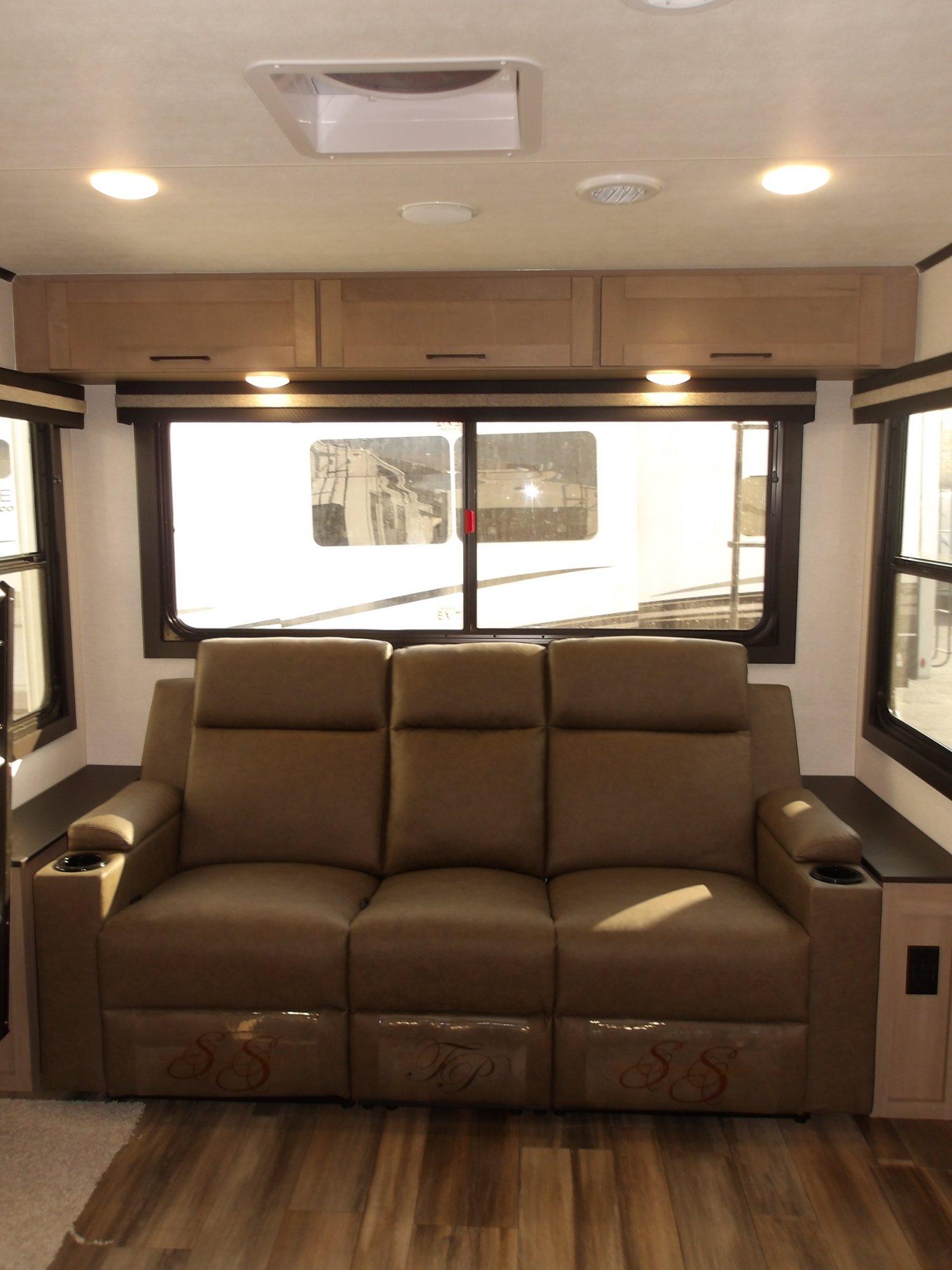 2026 Highland Ridge RV 2026 Highland Ridge RV Range Lite - thumbnail 11