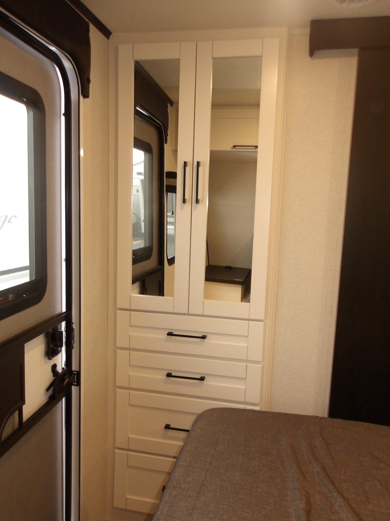 2026 Highland Ridge RV 2026 Highland Ridge RV Range Lite - thumbnail 39