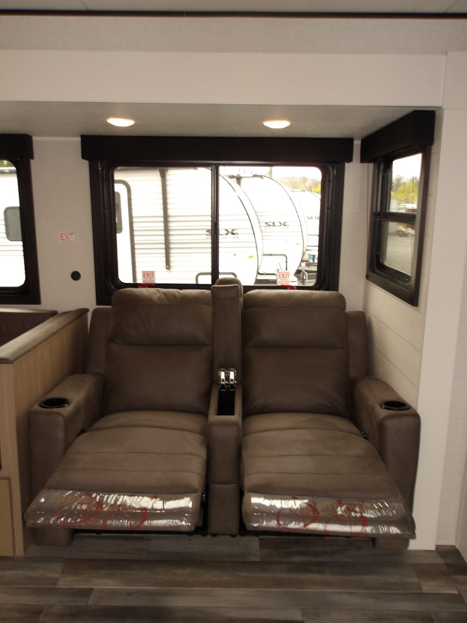 2026 Jayco 2026 Jayco Jay Flight SLX - thumbnail 12