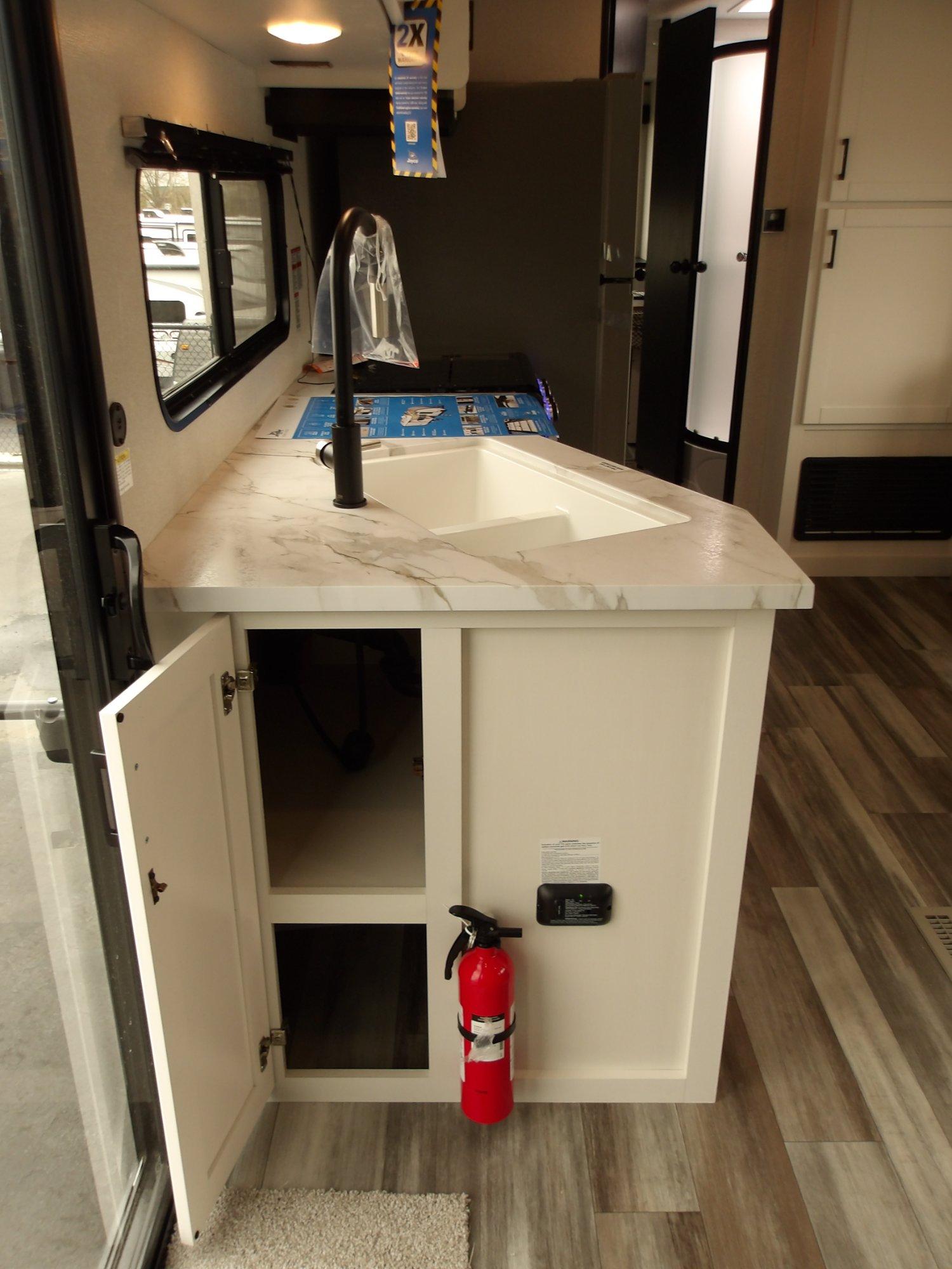 2026 Jayco 2026 Jayco Jay Flight SLX - thumbnail 16