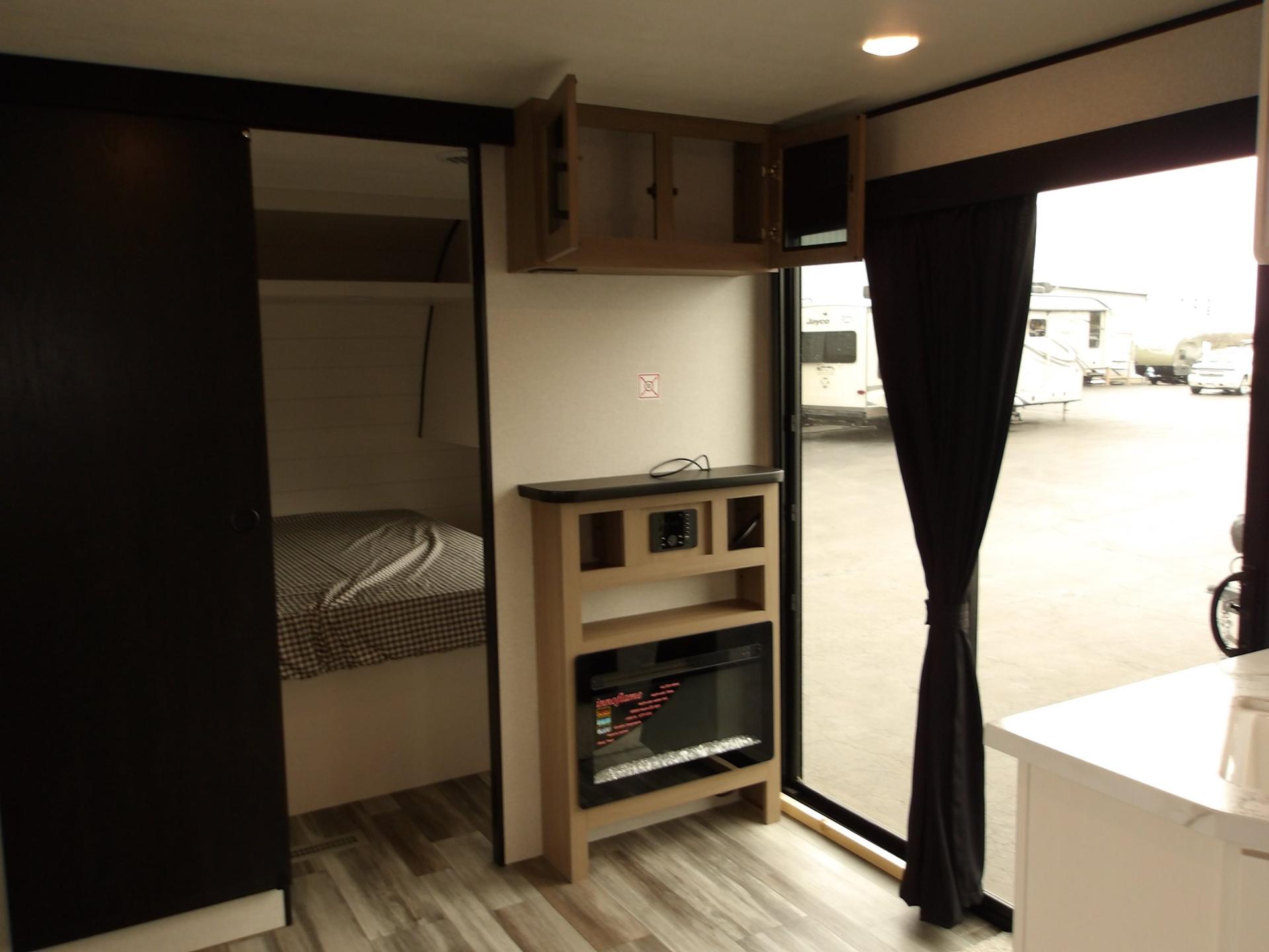 2026 Jayco 2026 Jayco Jay Flight SLX - thumbnail 38