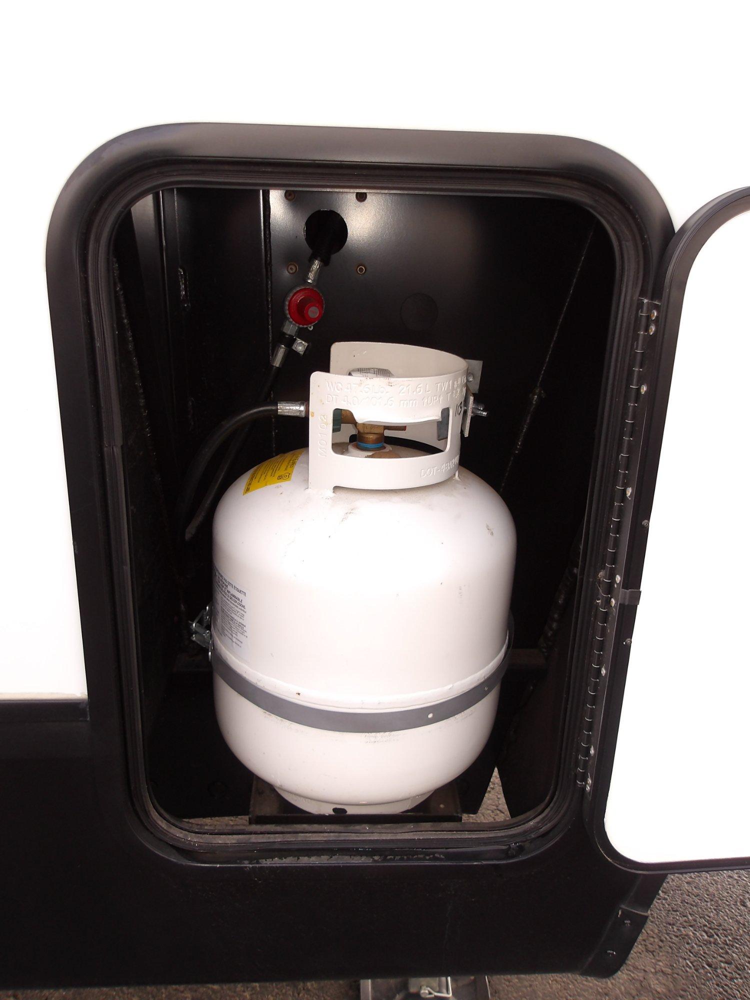 2024 FOREST RIVER 2024 FOREST RIVER SABRE - thumbnail 6