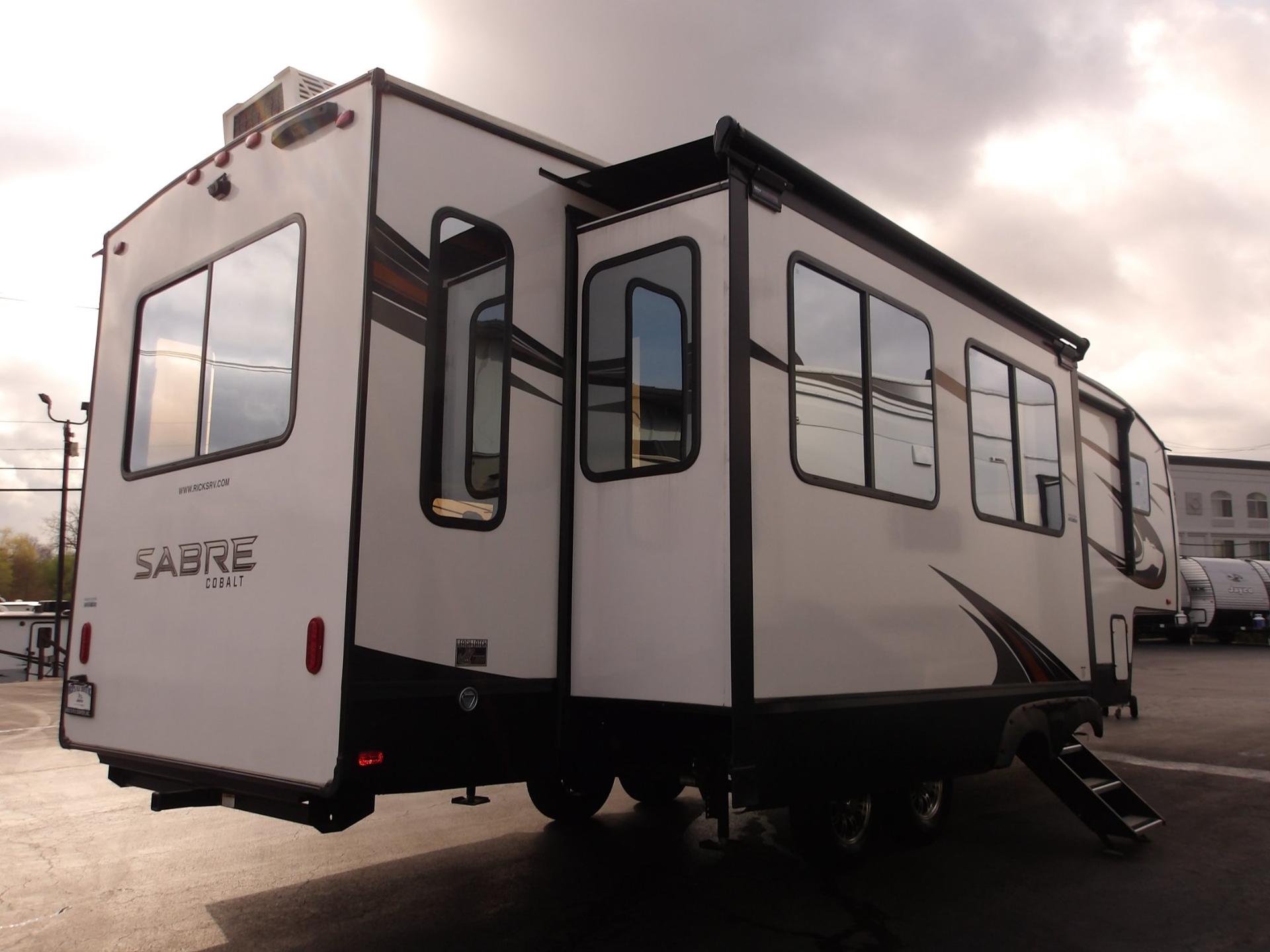 2024 FOREST RIVER 2024 FOREST RIVER SABRE - thumbnail 9