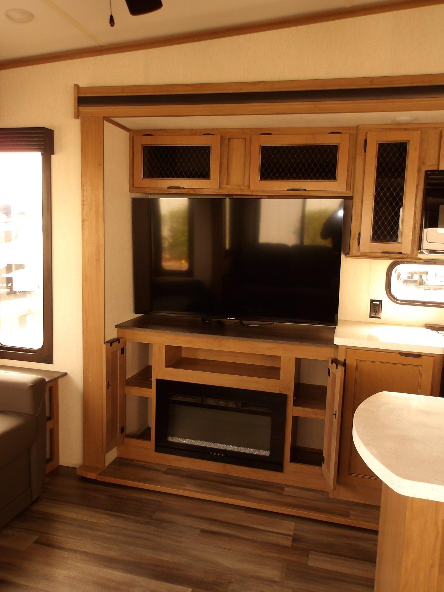 2024 FOREST RIVER 2024 FOREST RIVER SABRE - thumbnail 26