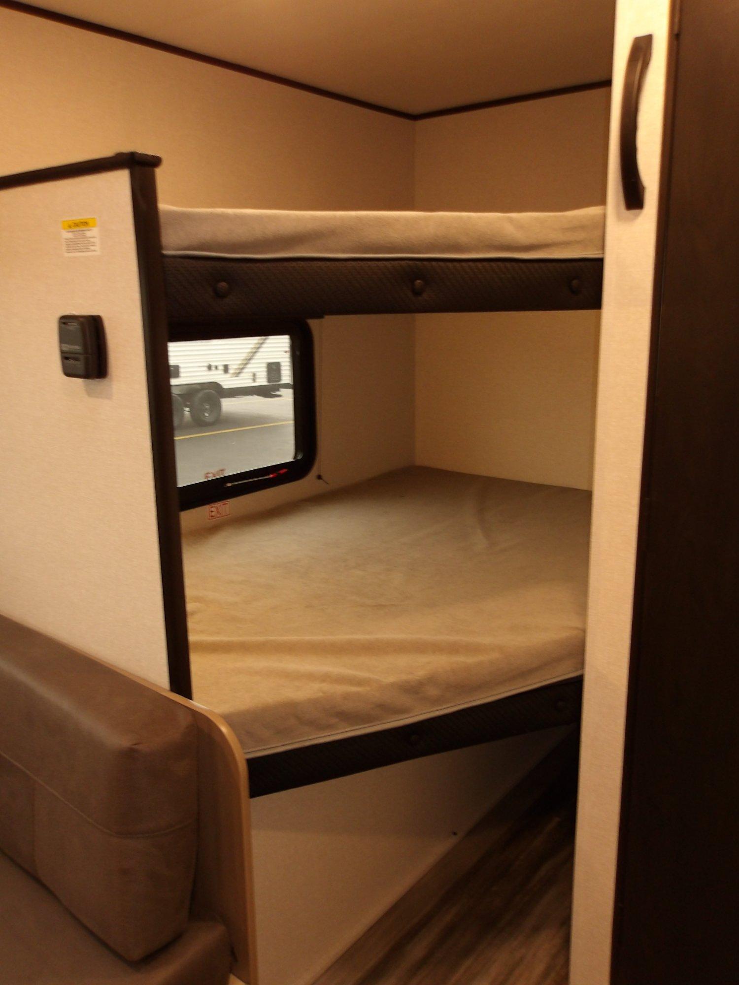 2026 Jayco 2026 Jayco Jay Flight SLX - thumbnail 16