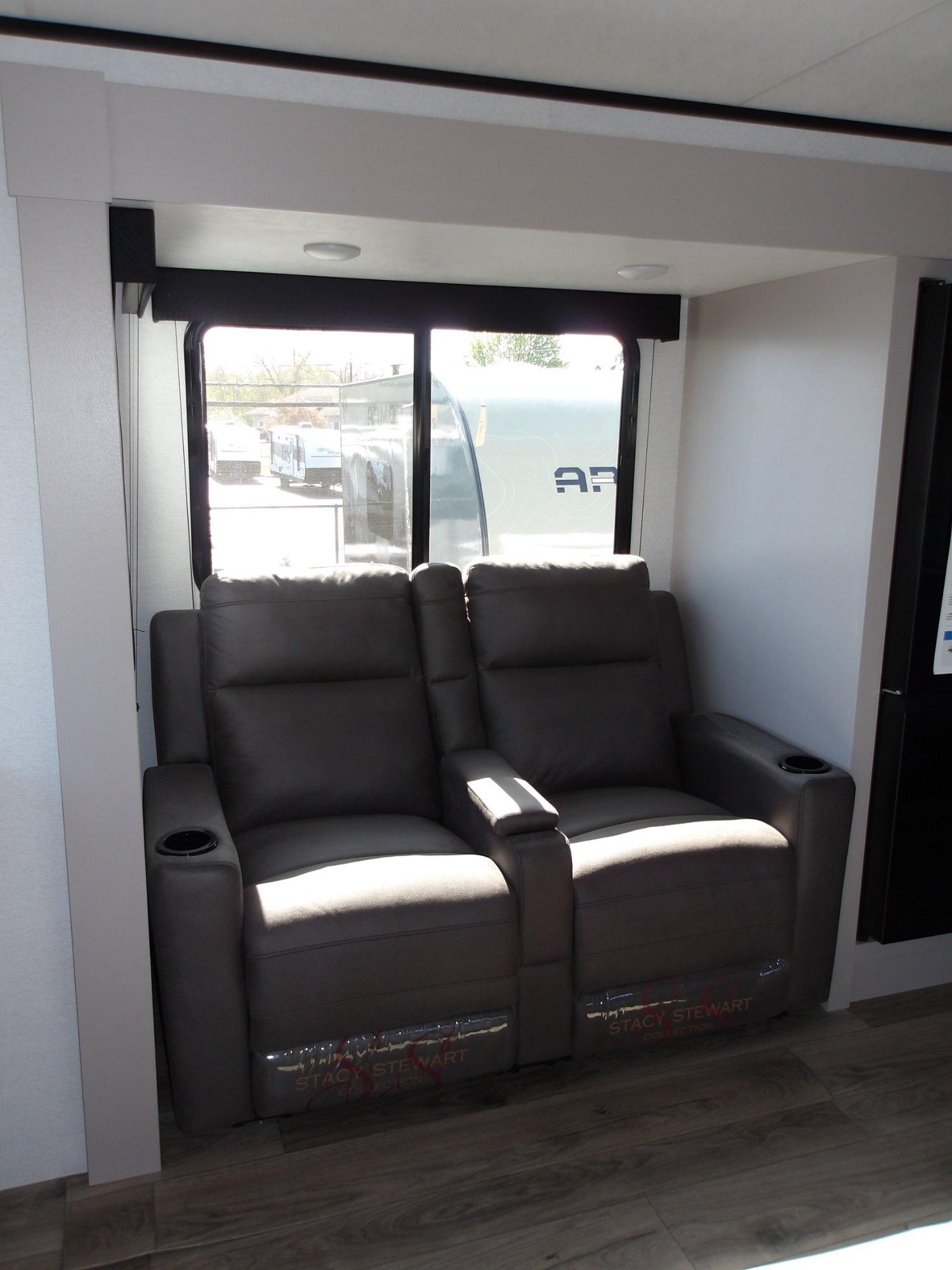 2026 Jayco 2026 Jayco Jay Feather SL - thumbnail 15