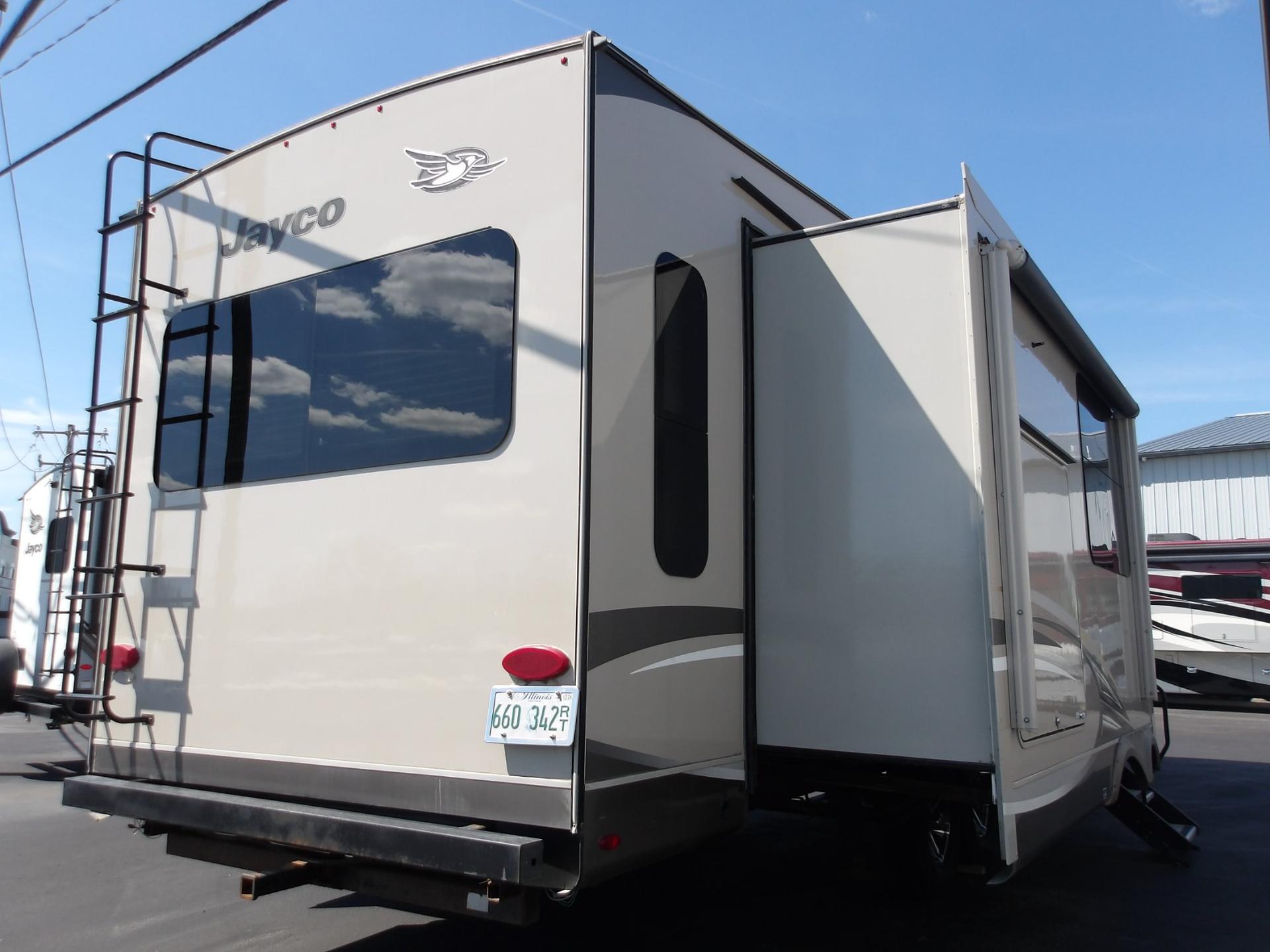 2017 Jayco 2017 Jayco Eagle - thumbnail 5