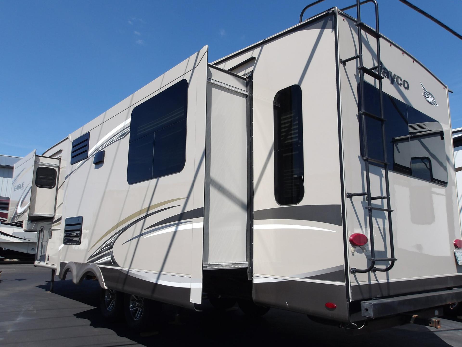 2017 Jayco 2017 Jayco Eagle - thumbnail 8