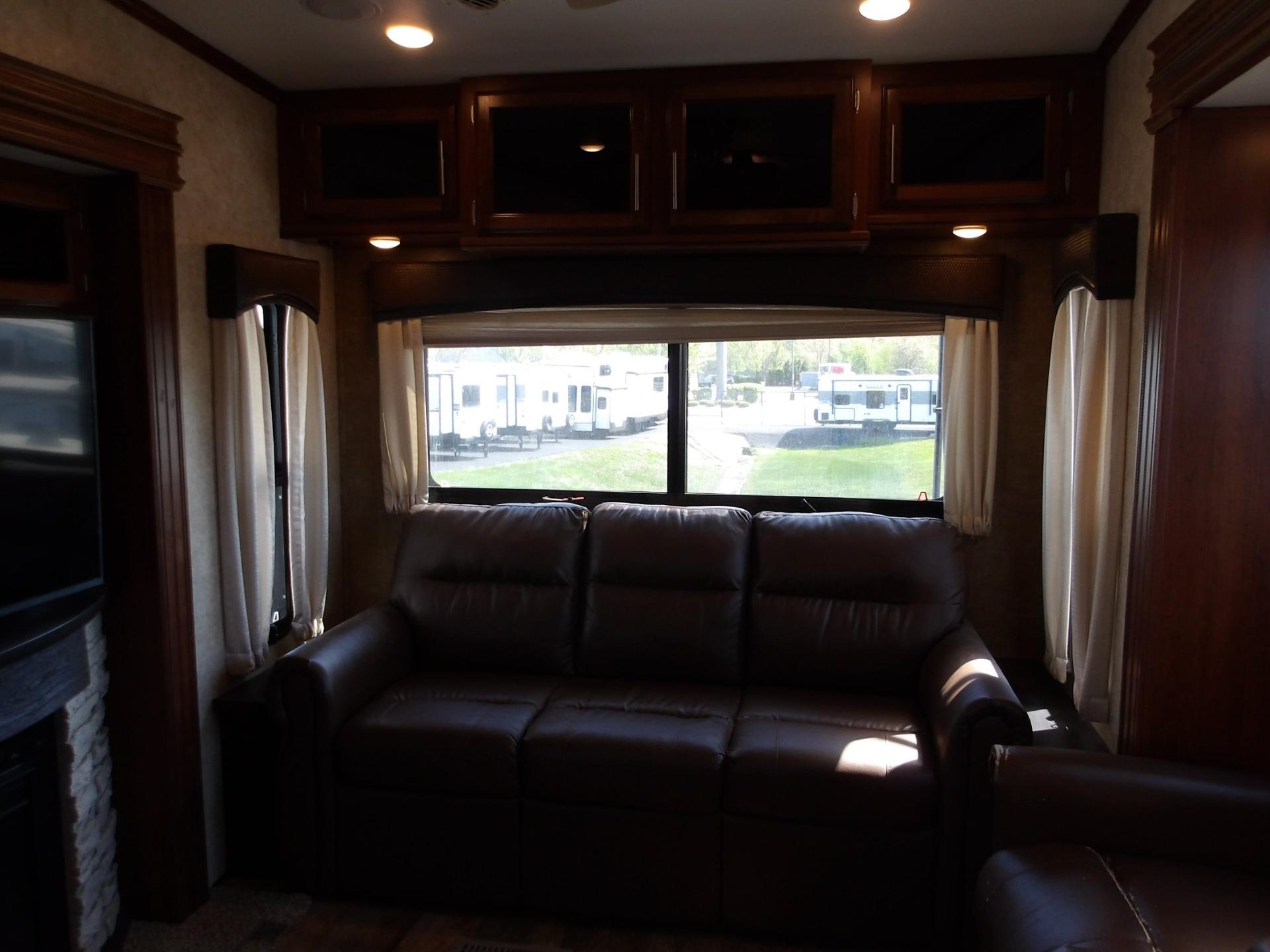 2017 Jayco 2017 Jayco Eagle - thumbnail 22
