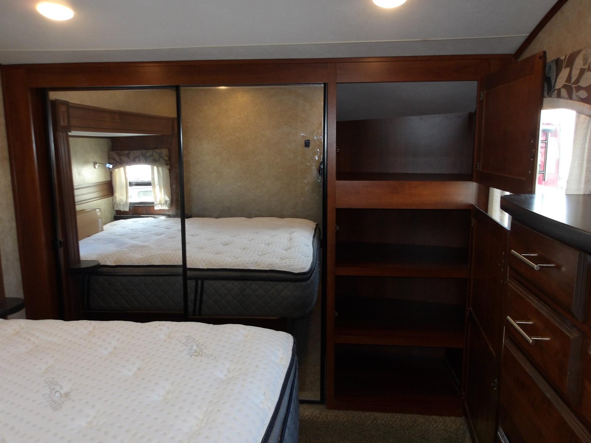 2017 Jayco 2017 Jayco Eagle - thumbnail 40
