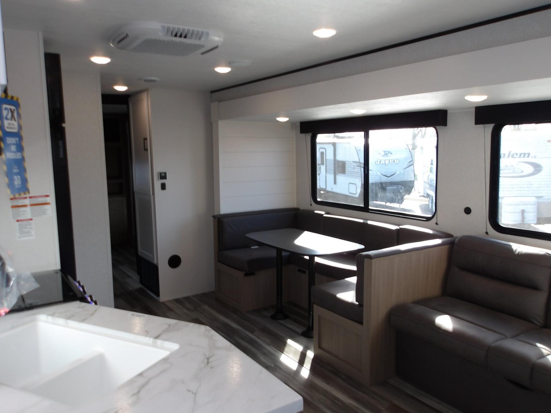 2026 Jayco 2026 Jayco Jay Flight SLX - thumbnail 9