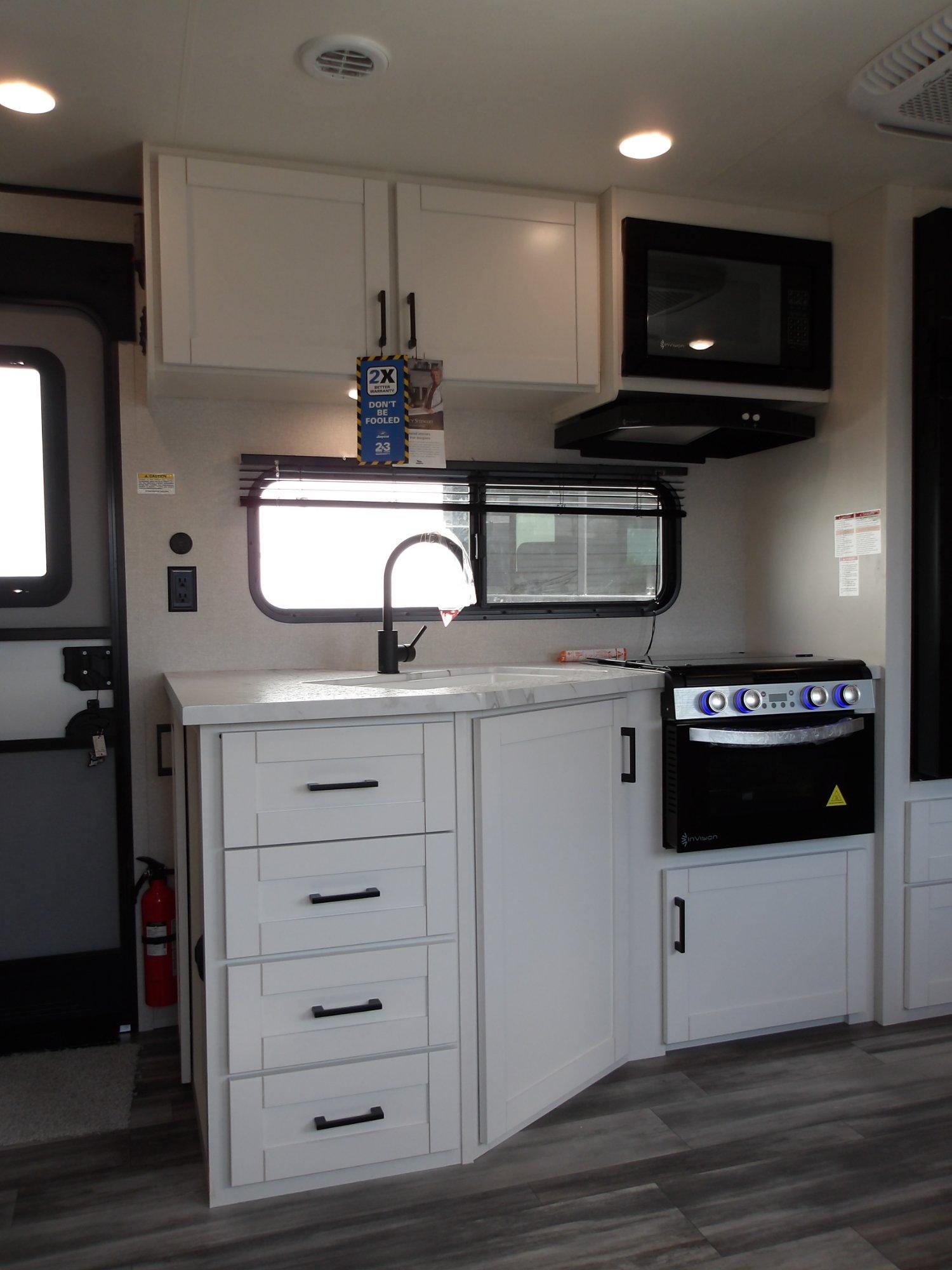 2026 Jayco 2026 Jayco Jay Flight SLX - thumbnail 12