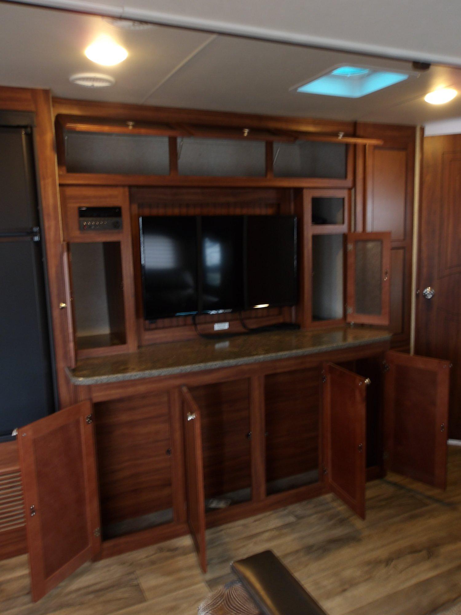 2017 Heartland 2017 Heartland Wilderness - thumbnail 18