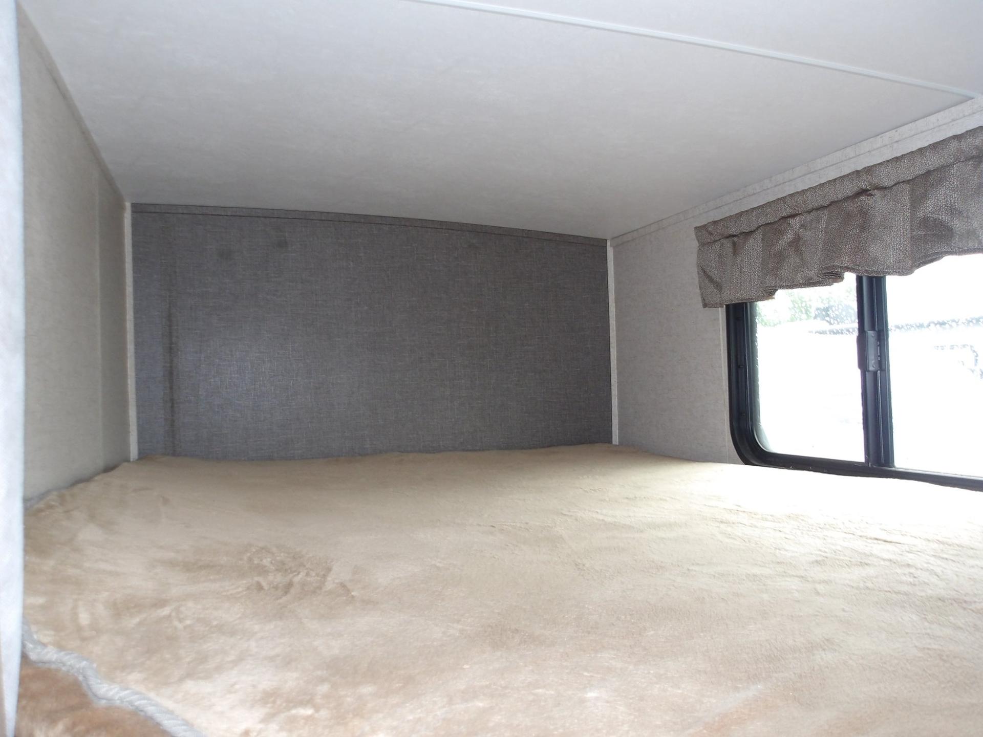 2017 Heartland 2017 Heartland Wilderness - thumbnail 21