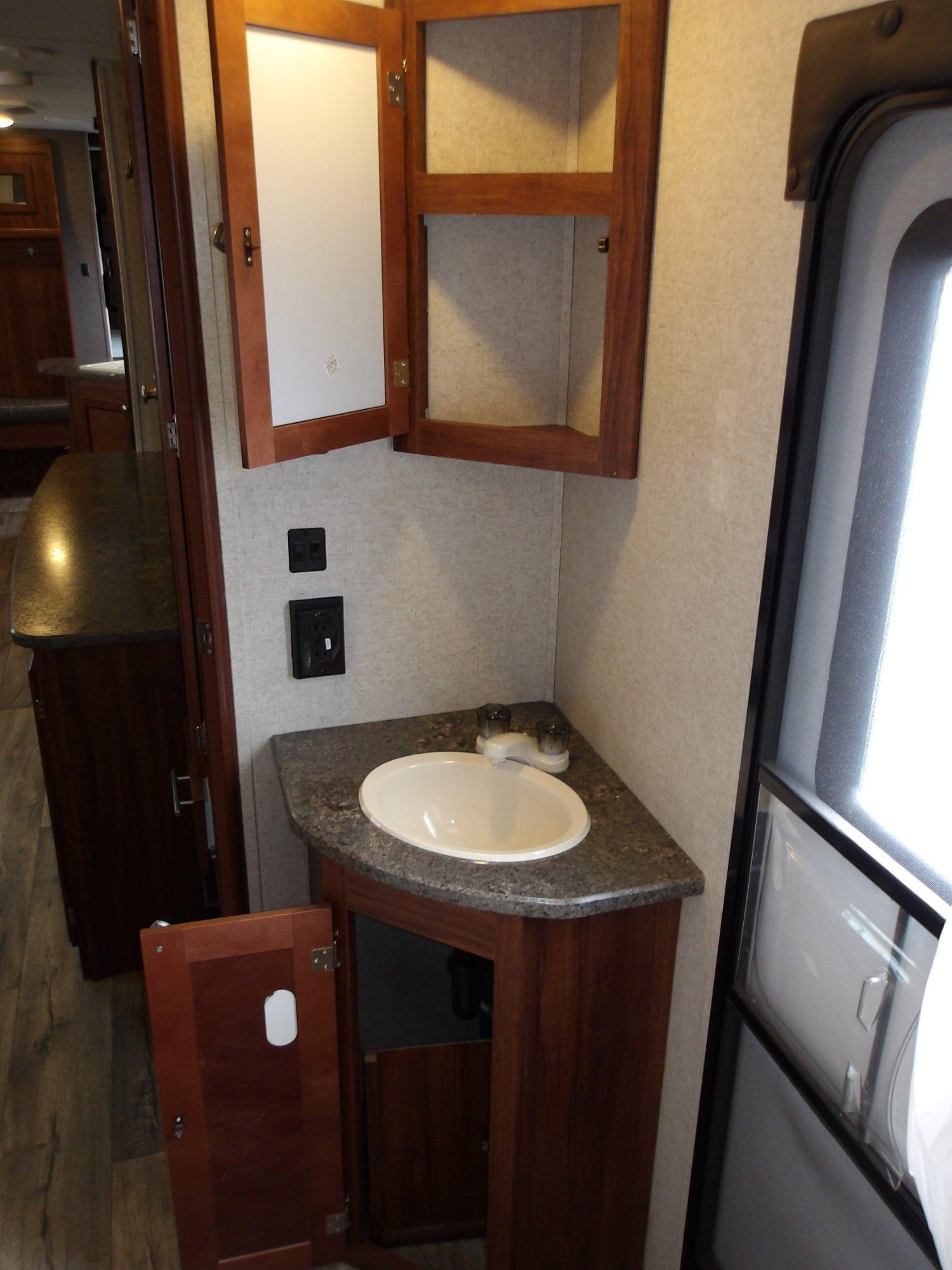 2017 Heartland 2017 Heartland Wilderness - thumbnail 24