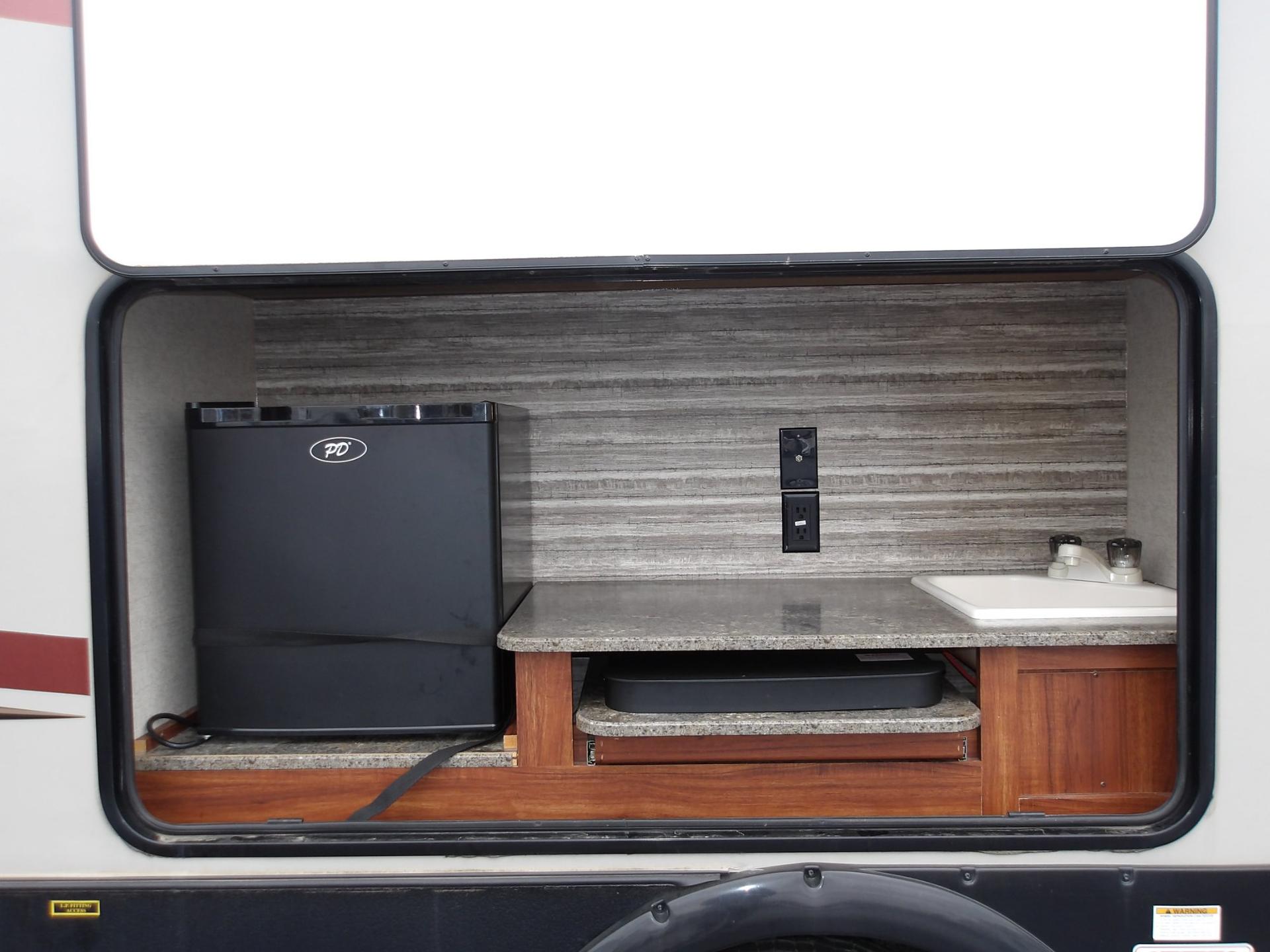 2017 Heartland 2017 Heartland Wilderness - thumbnail 3