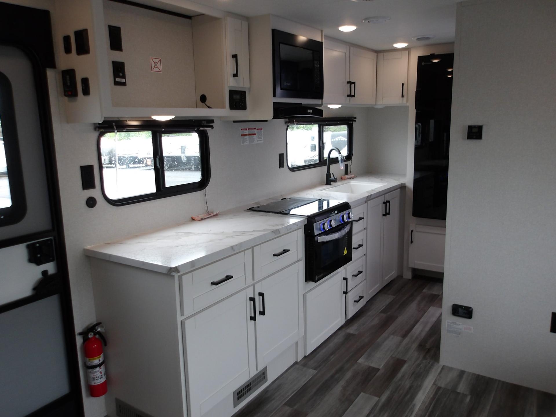 2026 Jayco 2026 Jayco Jay Flight SLX - thumbnail 13