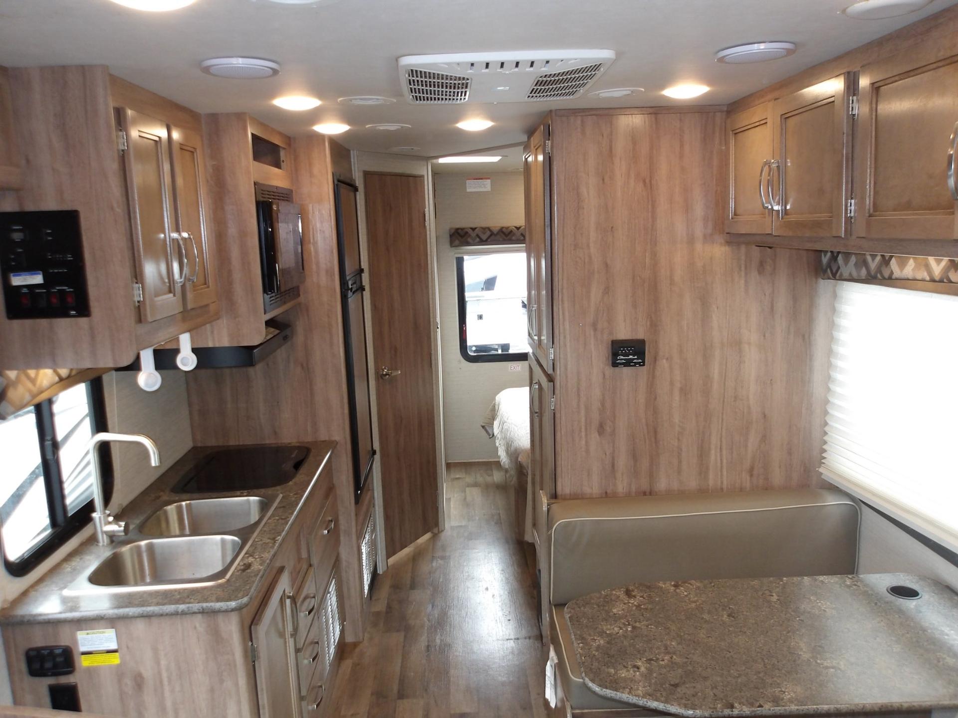 2019 Jayco 2019 Jayco Redhawk - thumbnail 10