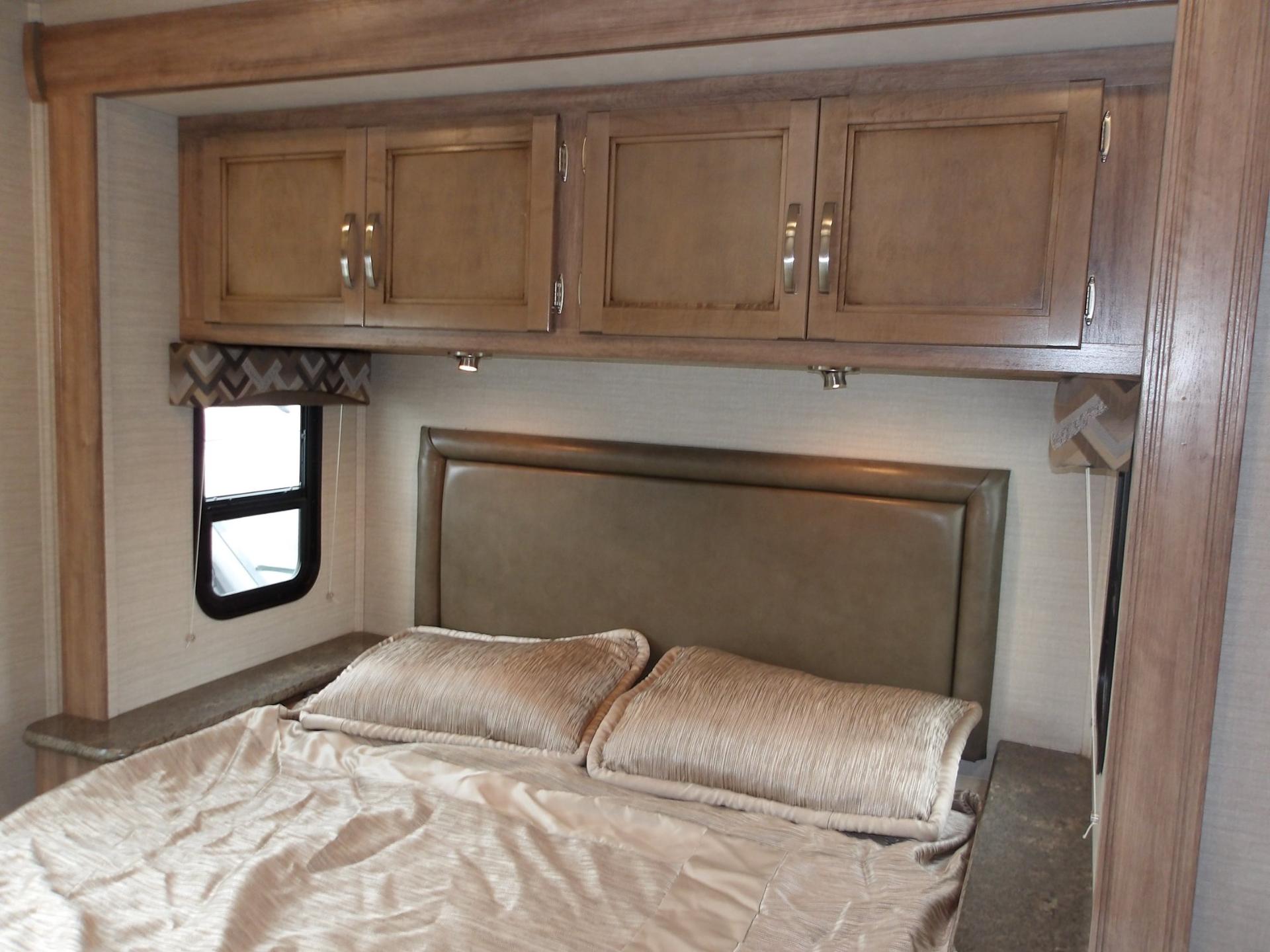 2019 Jayco 2019 Jayco Redhawk - thumbnail 23