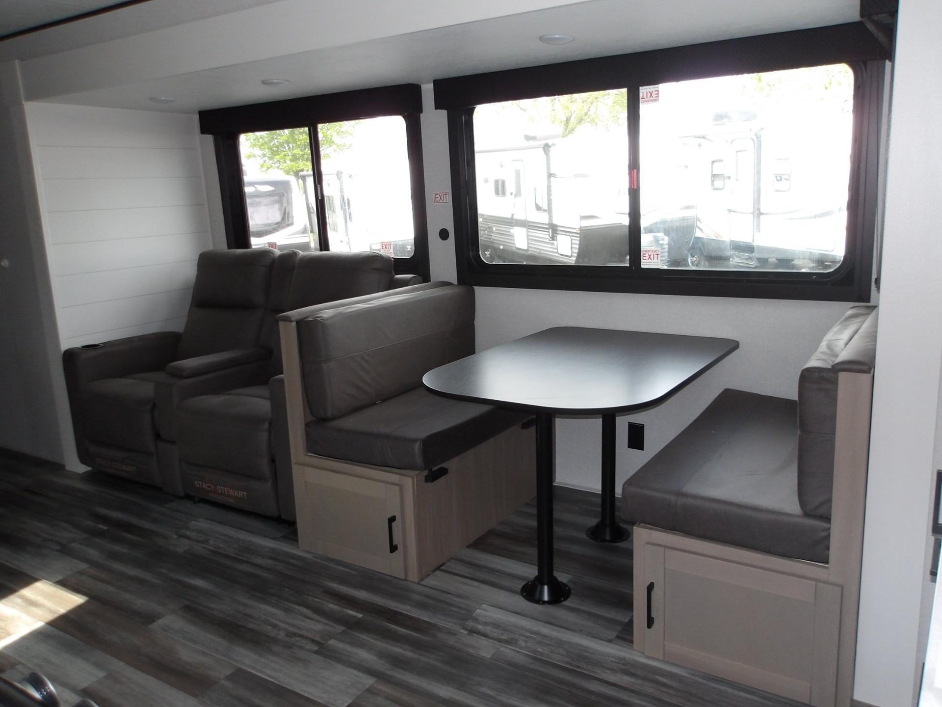 2026 Jayco 2026 Jayco Jay Flight SLX - thumbnail 11