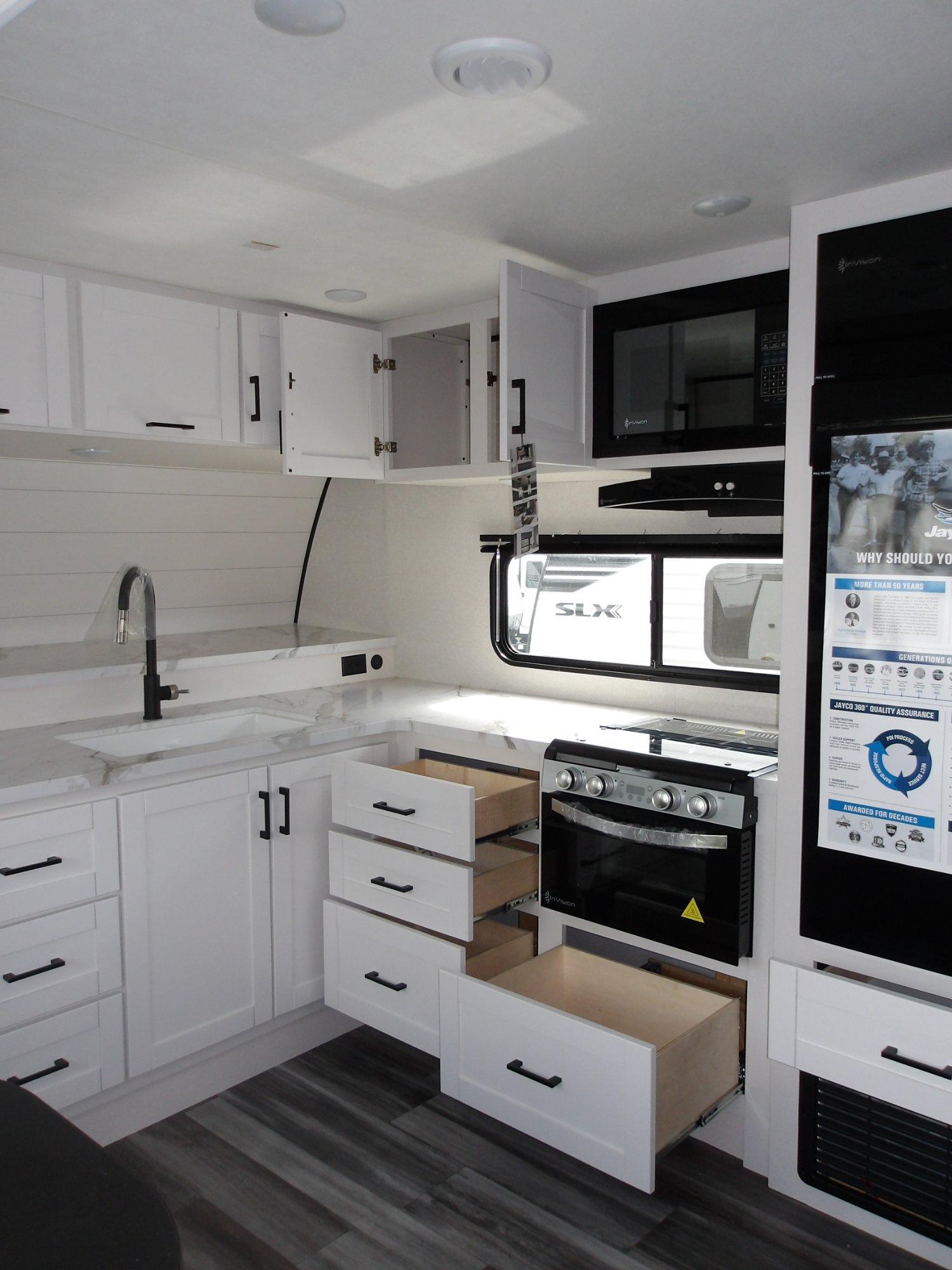 2026 Jayco 2026 Jayco Jay Flight SLX - thumbnail 17