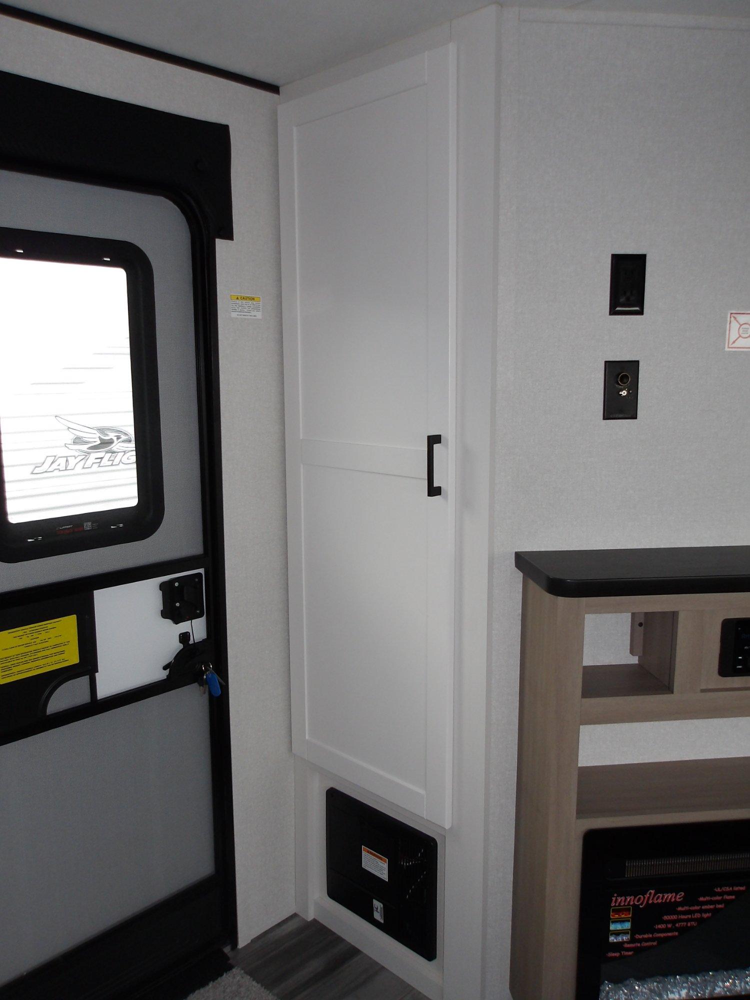 2026 Jayco 2026 Jayco Jay Flight SLX - thumbnail 24