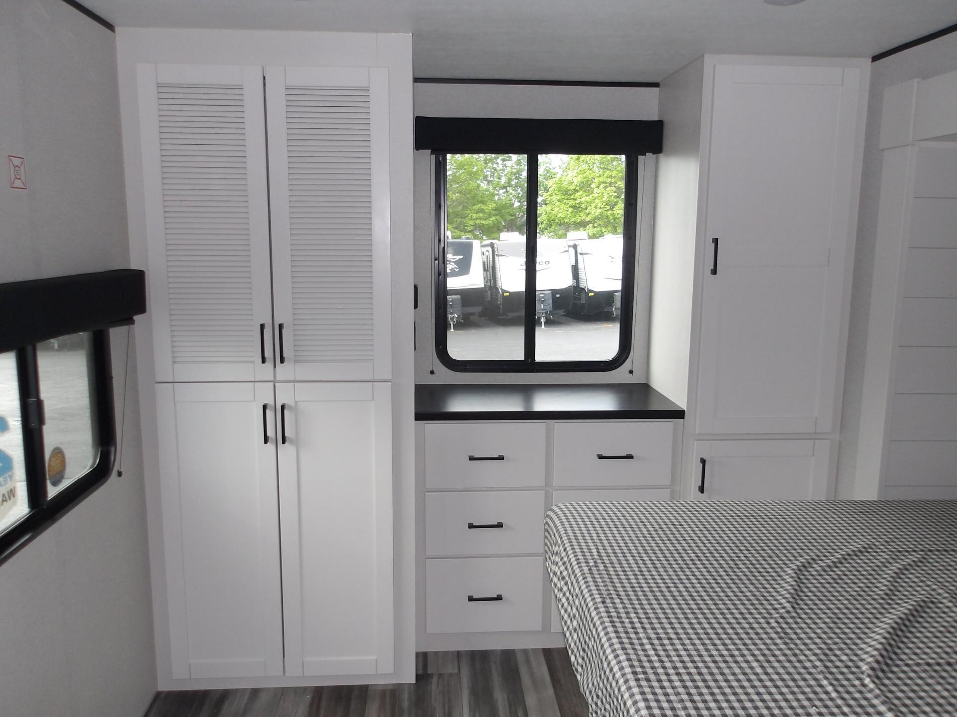 2026 Jayco 2026 Jayco Jay Flight SLX - thumbnail 33