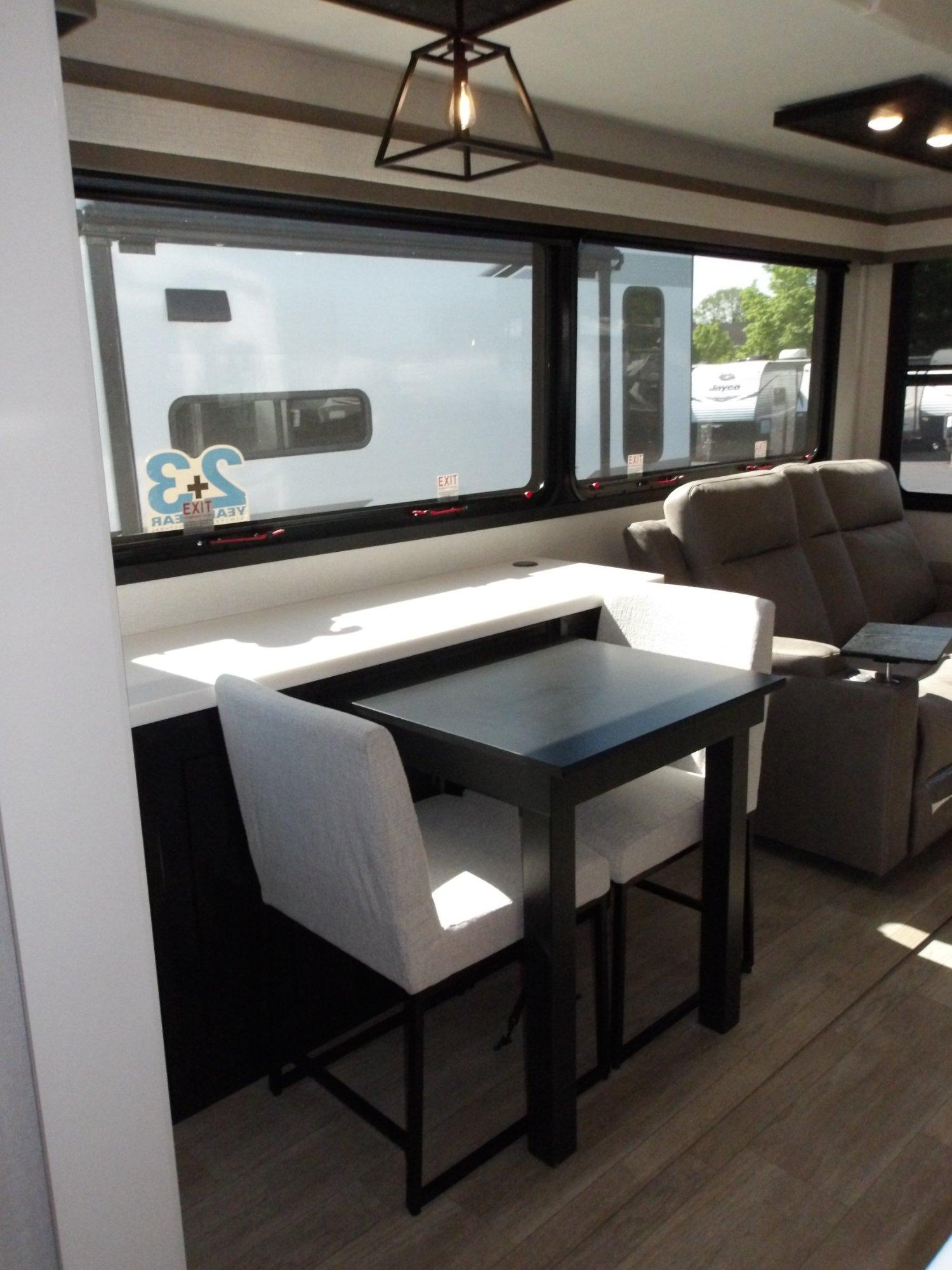 2026 Jayco 2026 Jayco Pinnacle - thumbnail 32