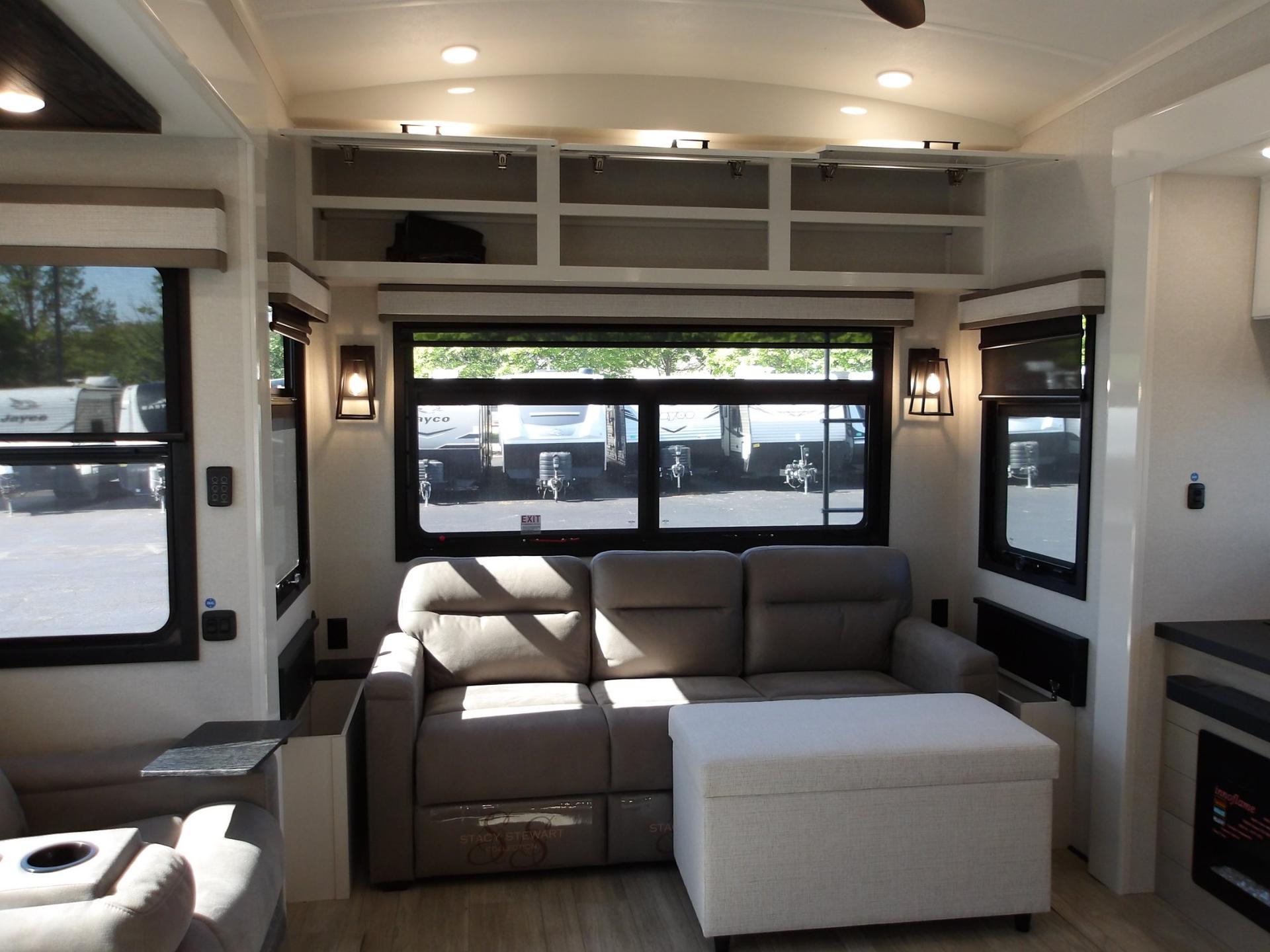 2026 Jayco 2026 Jayco Pinnacle - thumbnail 38